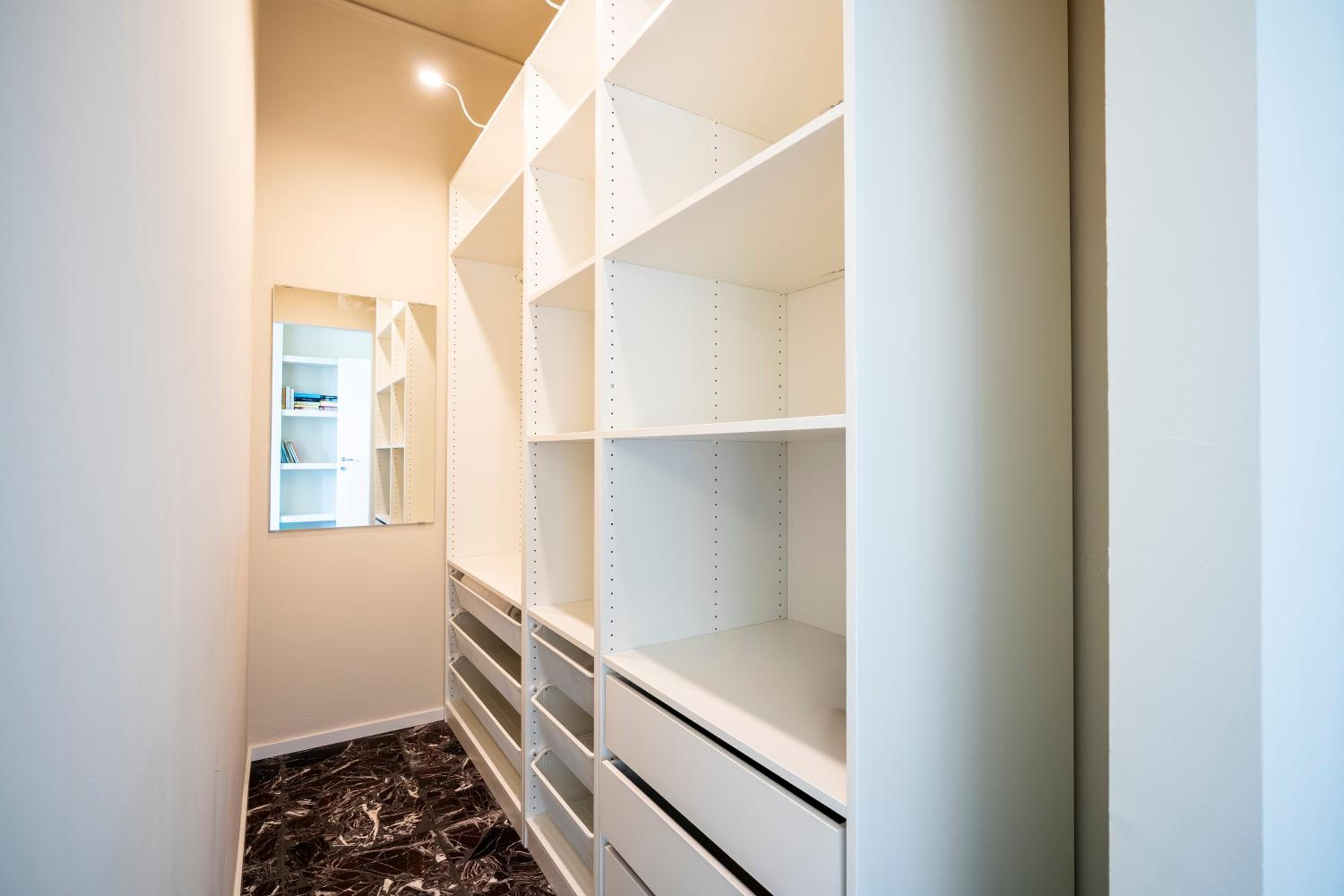 Illustrated Scene-new apt Redi 51