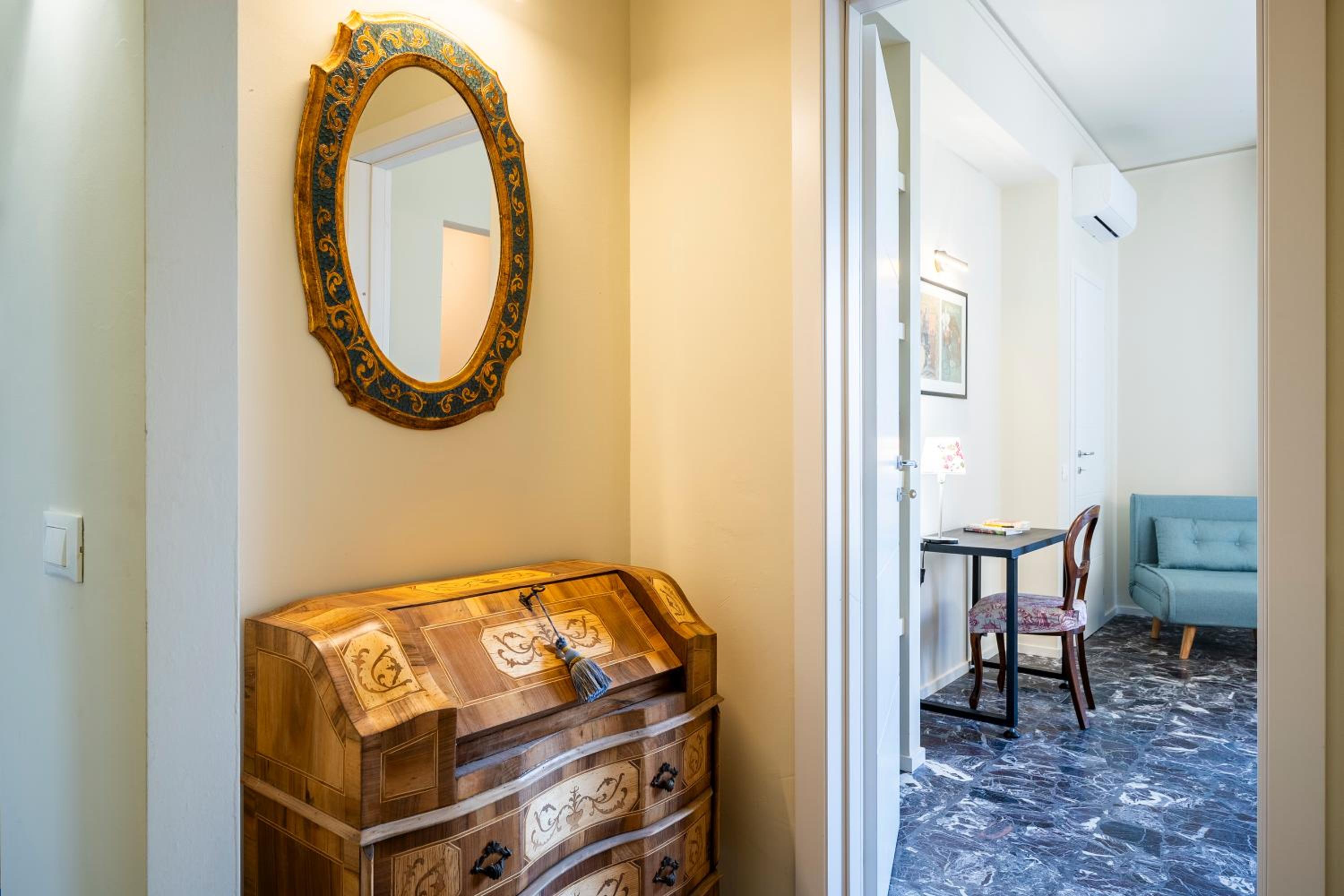 Illustrated Scene-new apt Redi 51