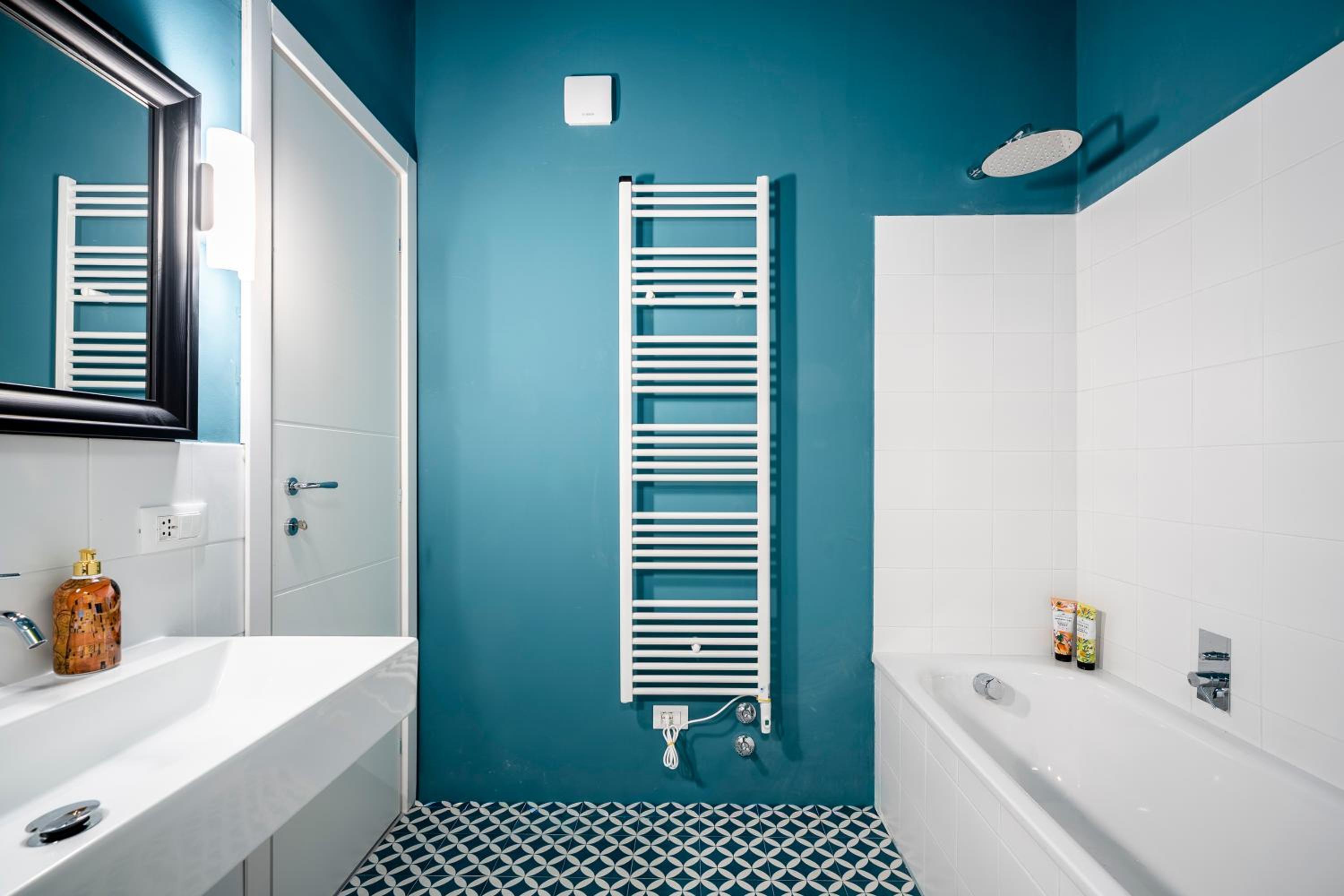 Illustrated Scene-new apt Redi 51