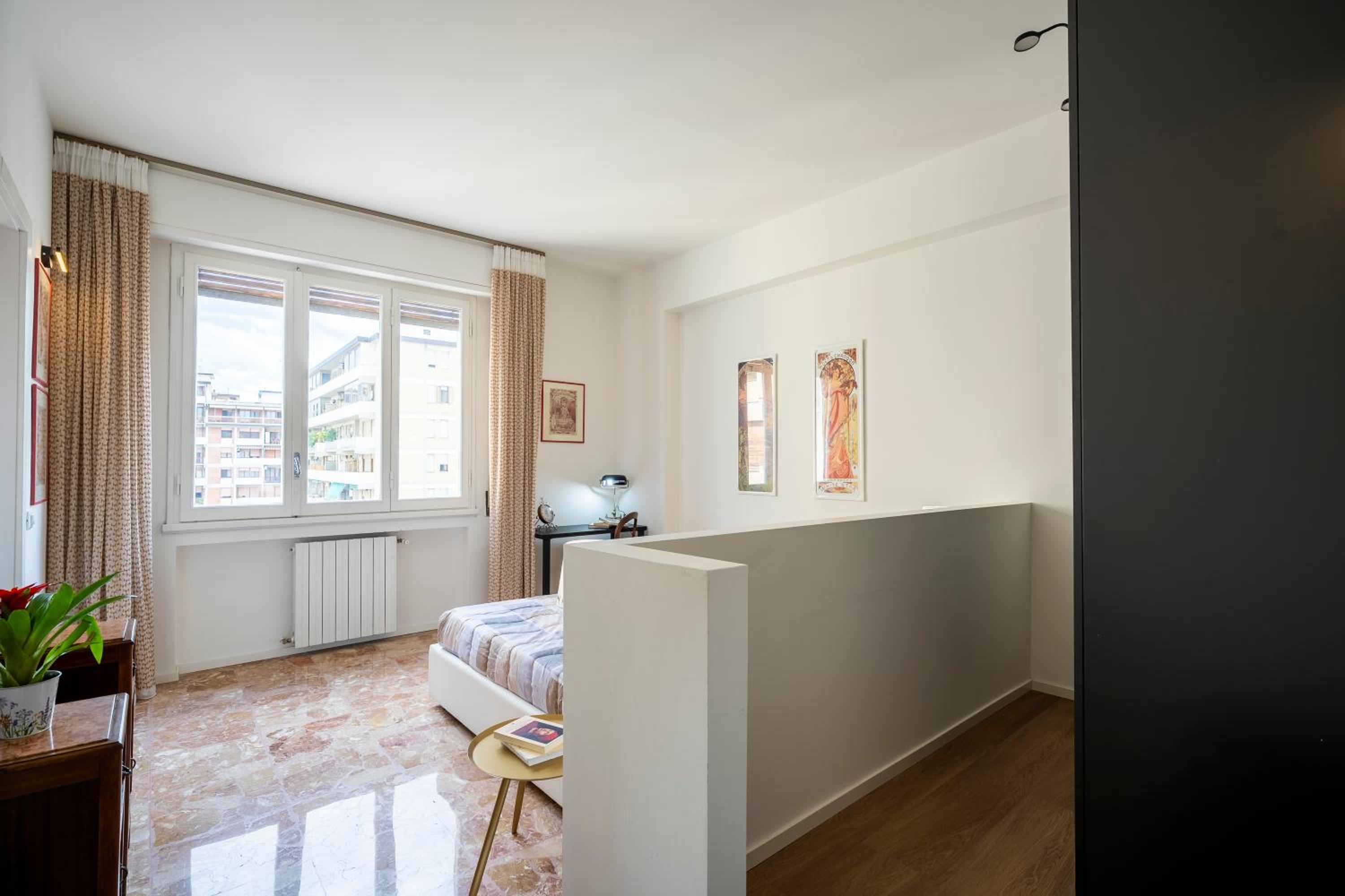 Illustrated Scene-new apt Redi 51