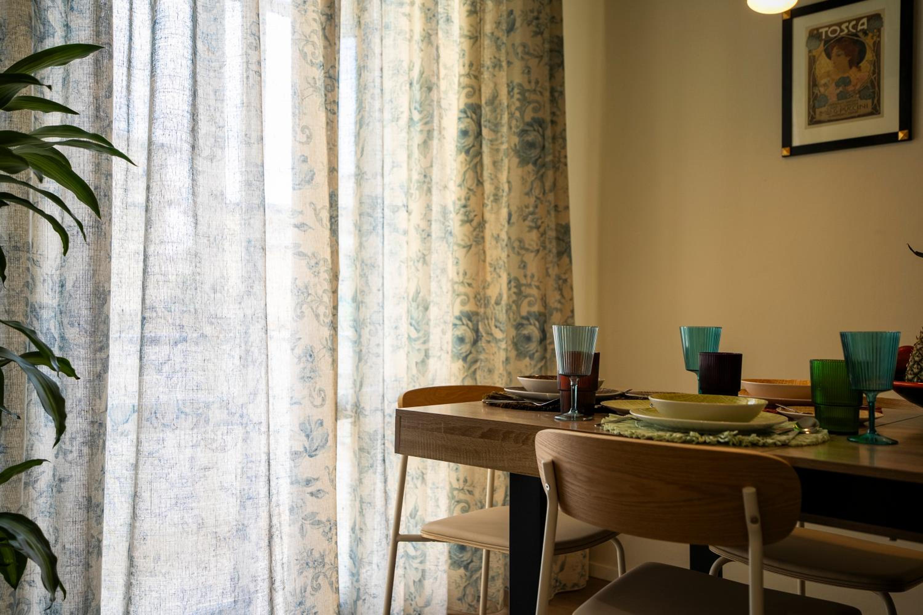 Illustrated Scene-new apt Redi 51