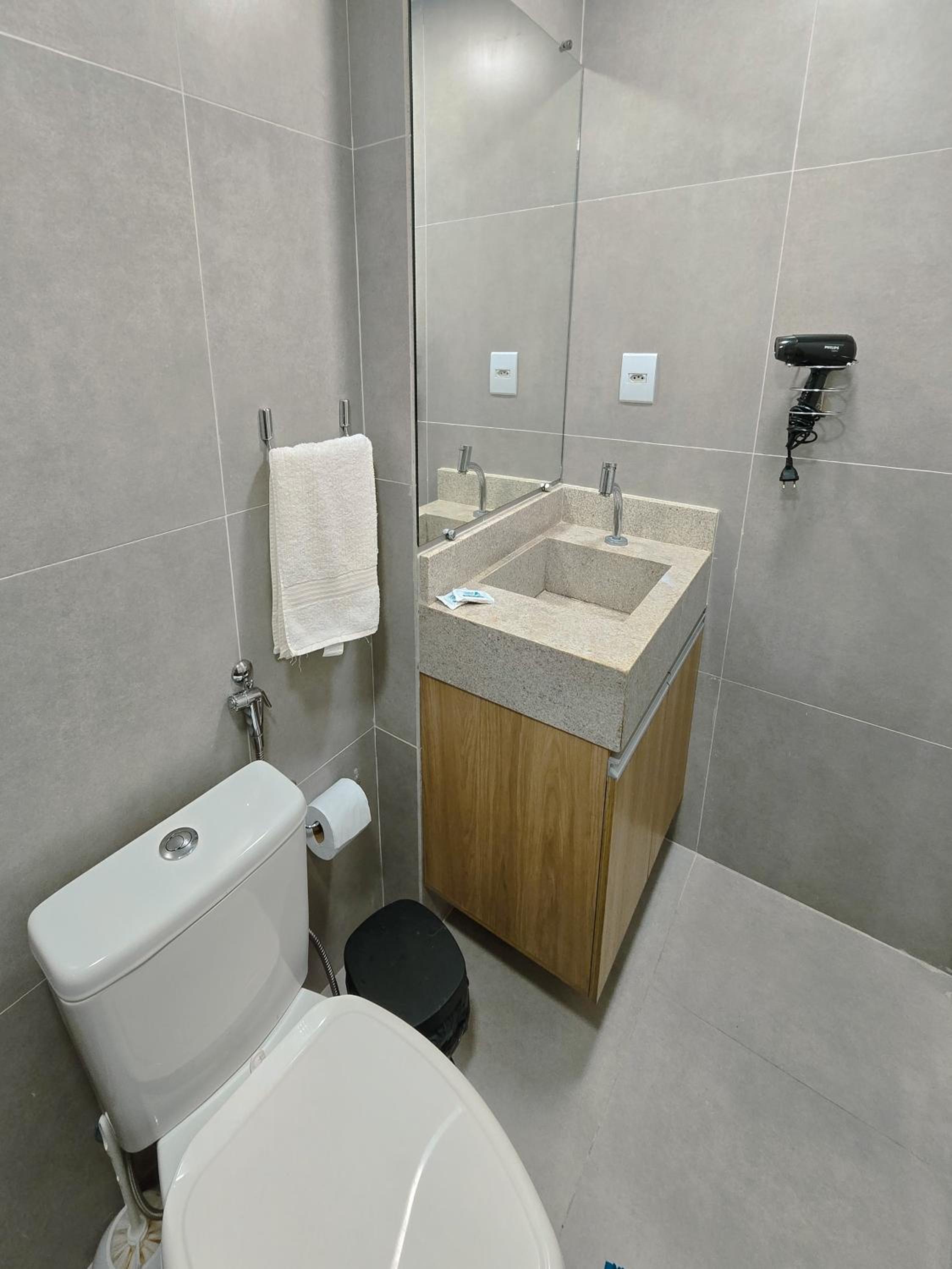 VDP203-Flat com piscina e sauna a 100m da praia - By Oasis Ferias