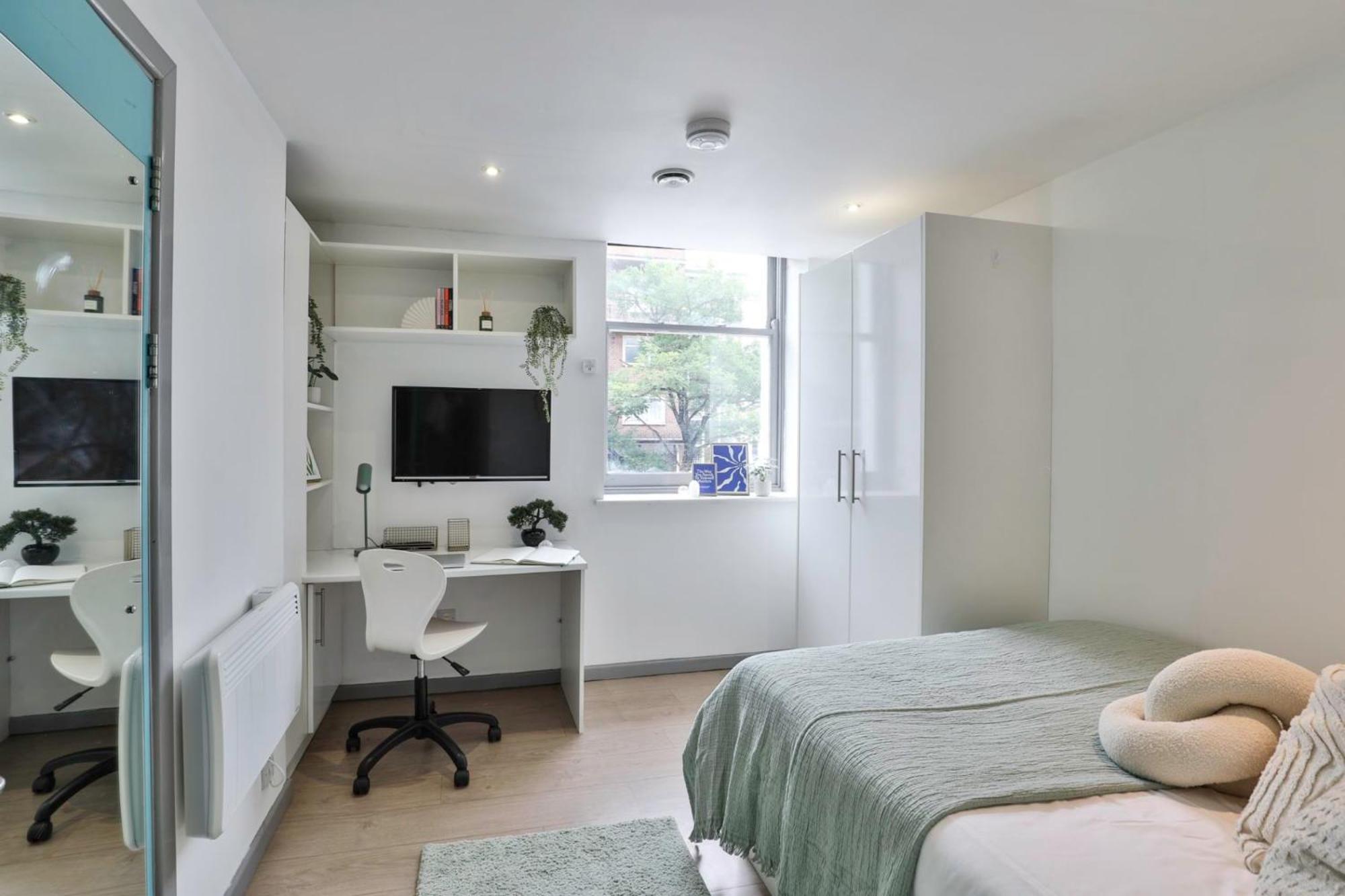 For Students Only - Picturehouse Apartments in Exeter