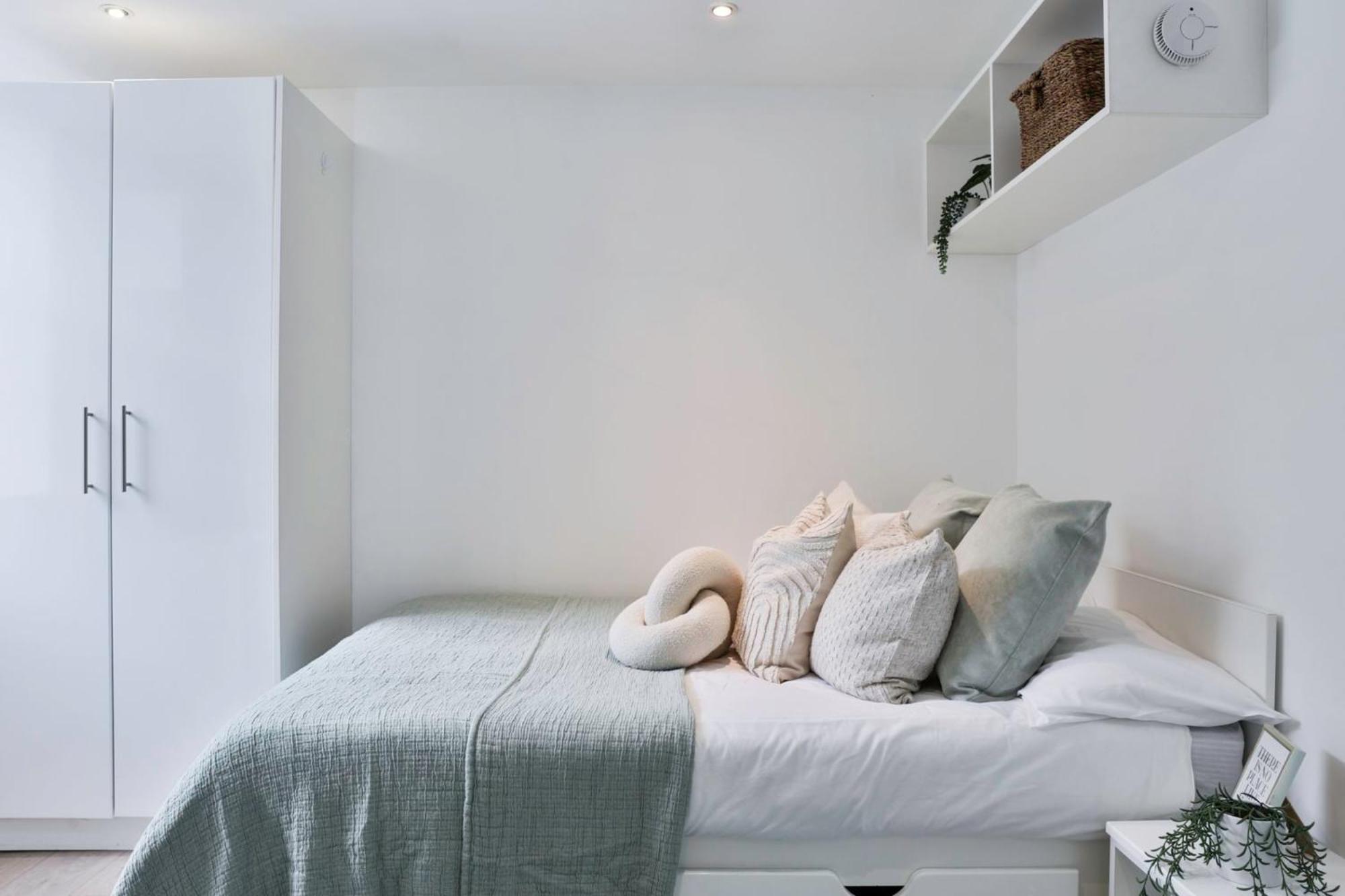 For Students Only - Picturehouse Apartments in Exeter