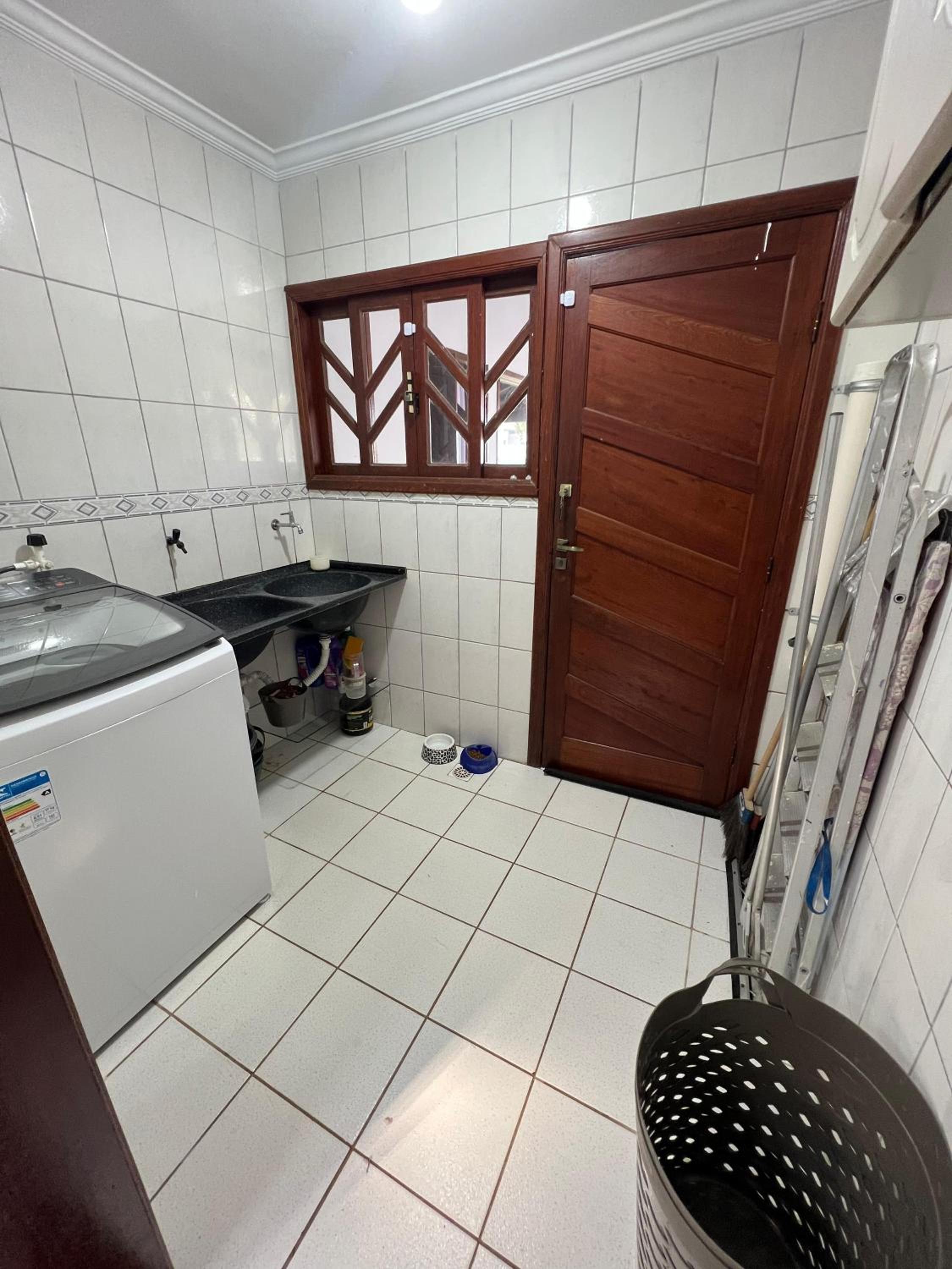 Chácara Vista para o Mar Piúma Próximo a Iriri até 23 pessoas com camping