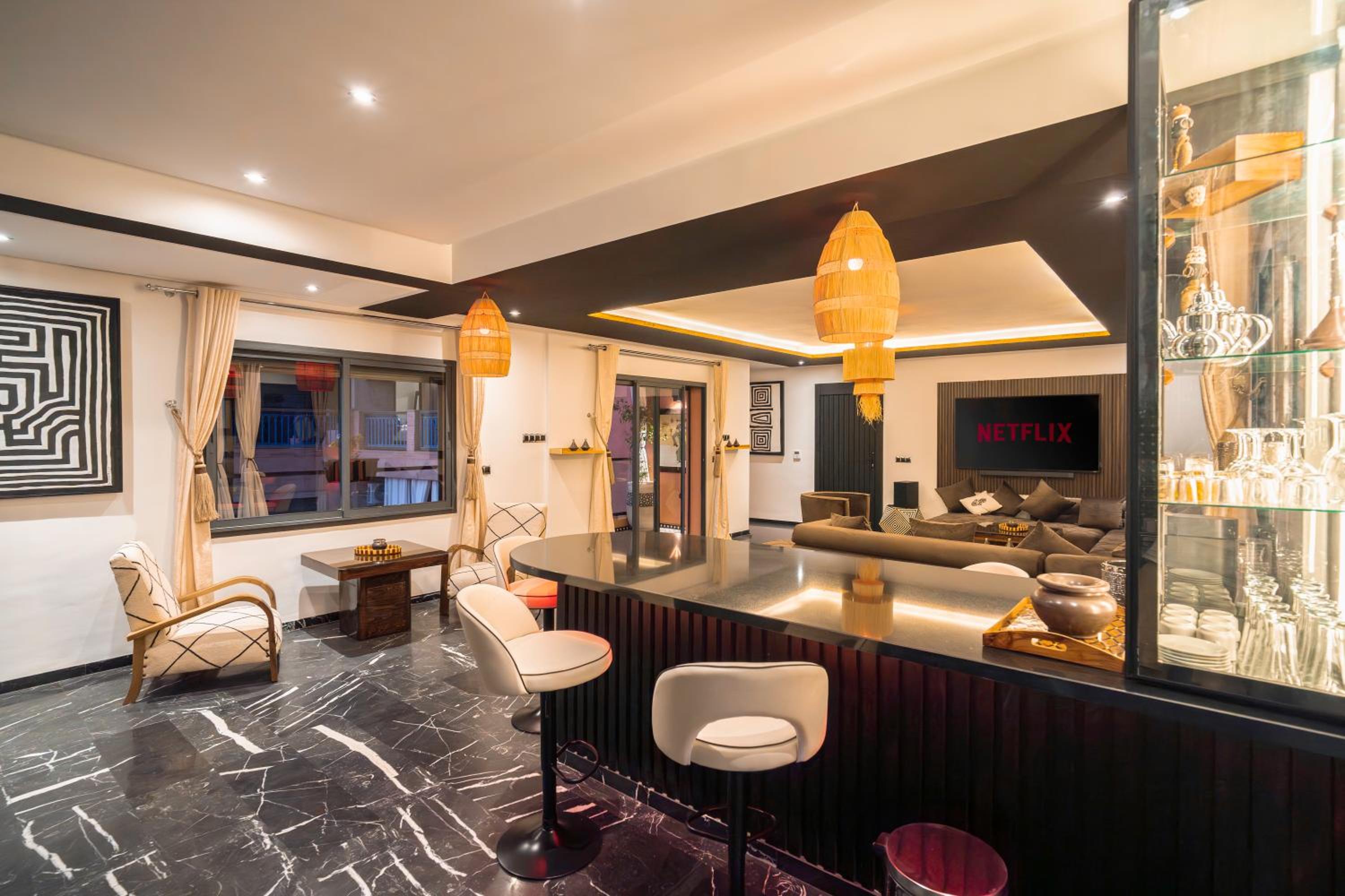 Design Art Gallery Apartment Marrakech swimming pool on the Roof