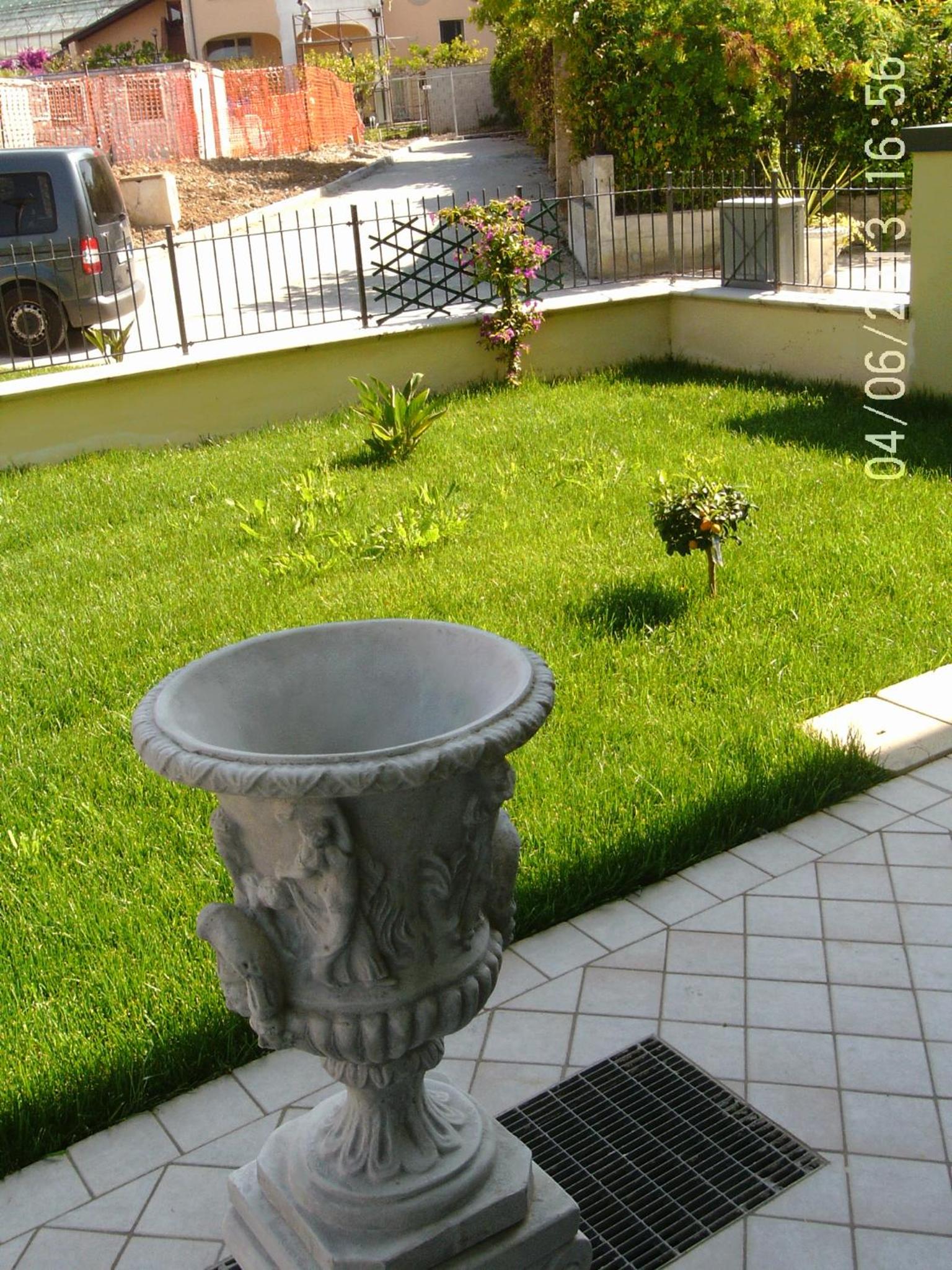 Photo 35