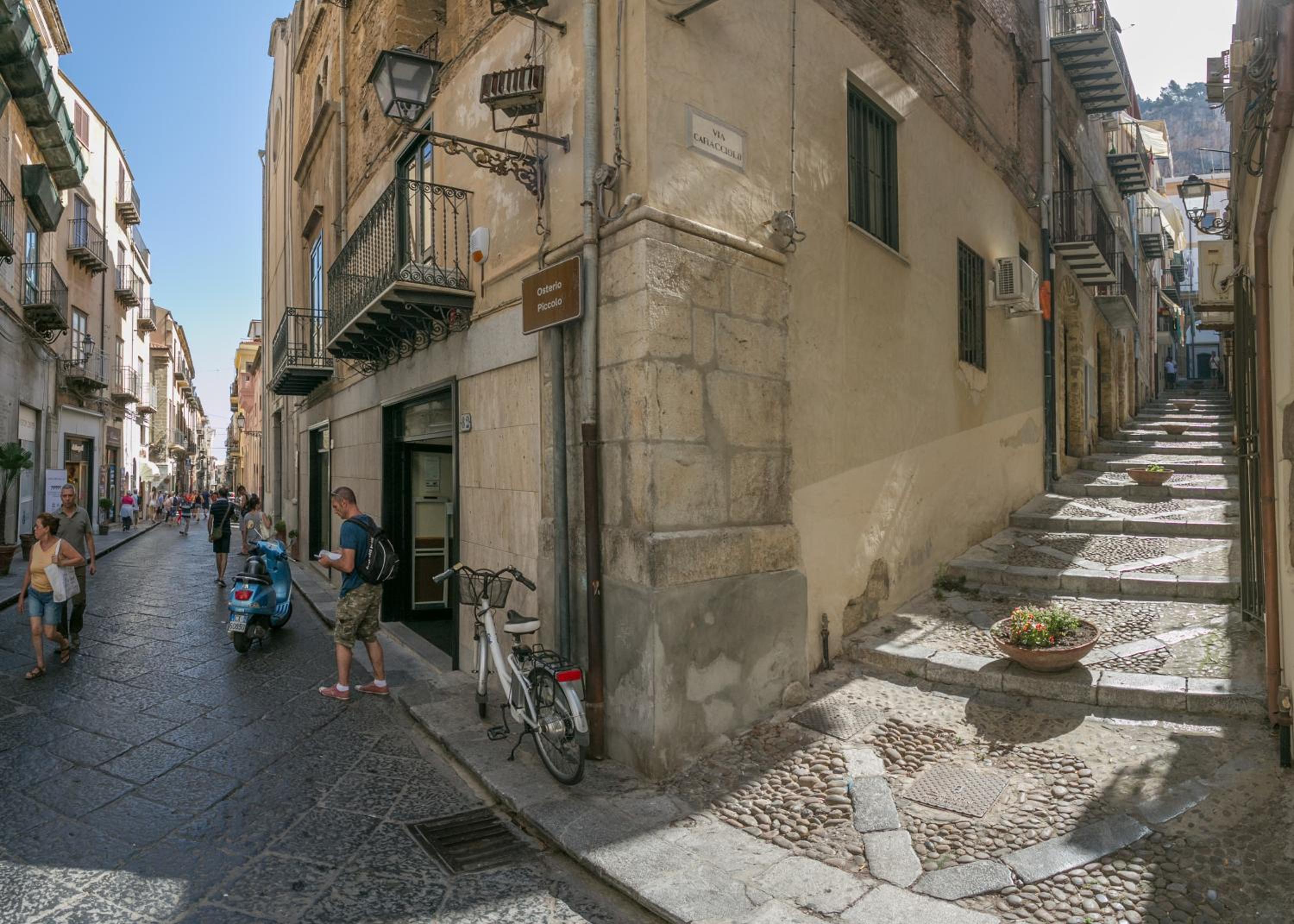 Caracciolo Lounge photo 3