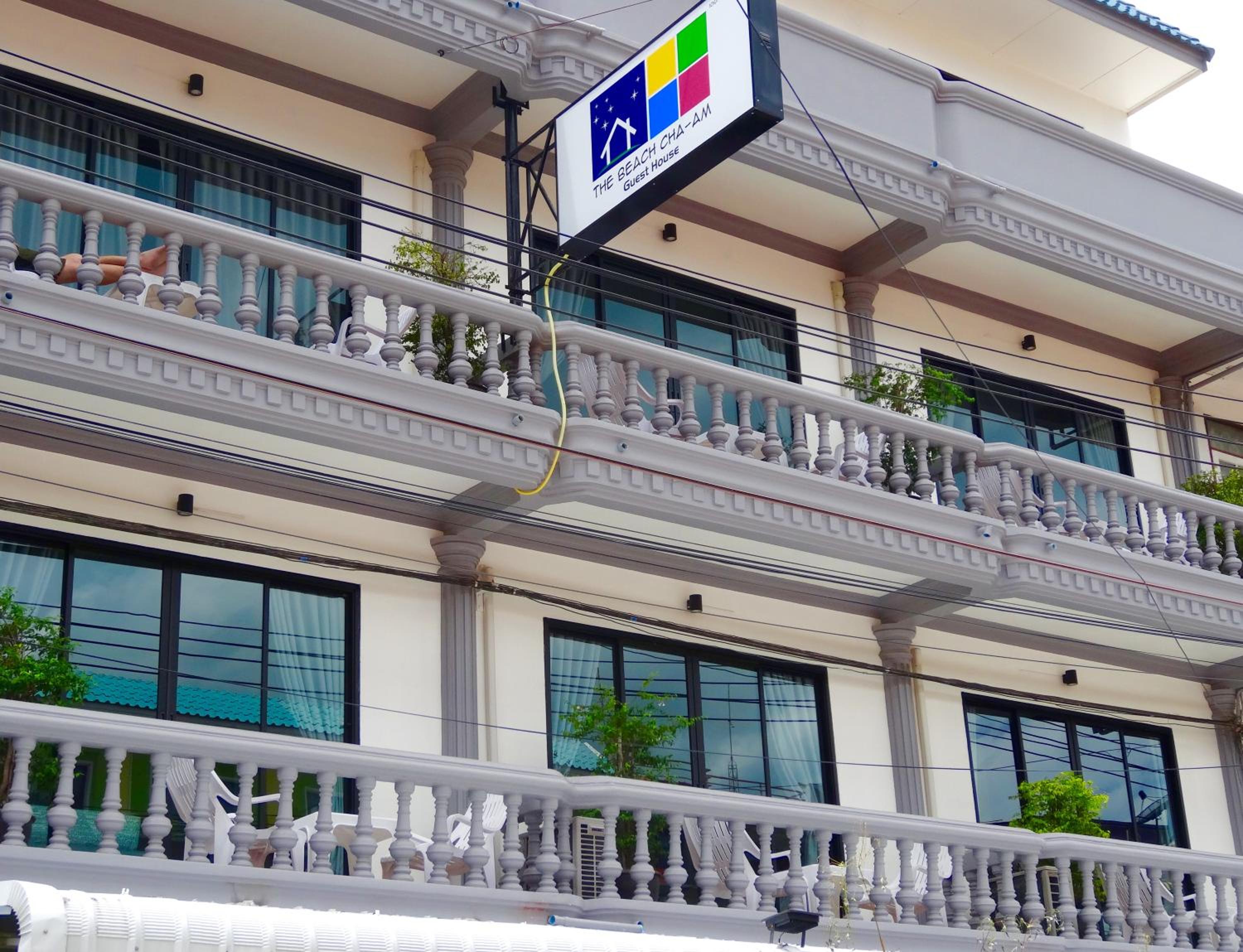 THE BEACH CHA AM Guest House