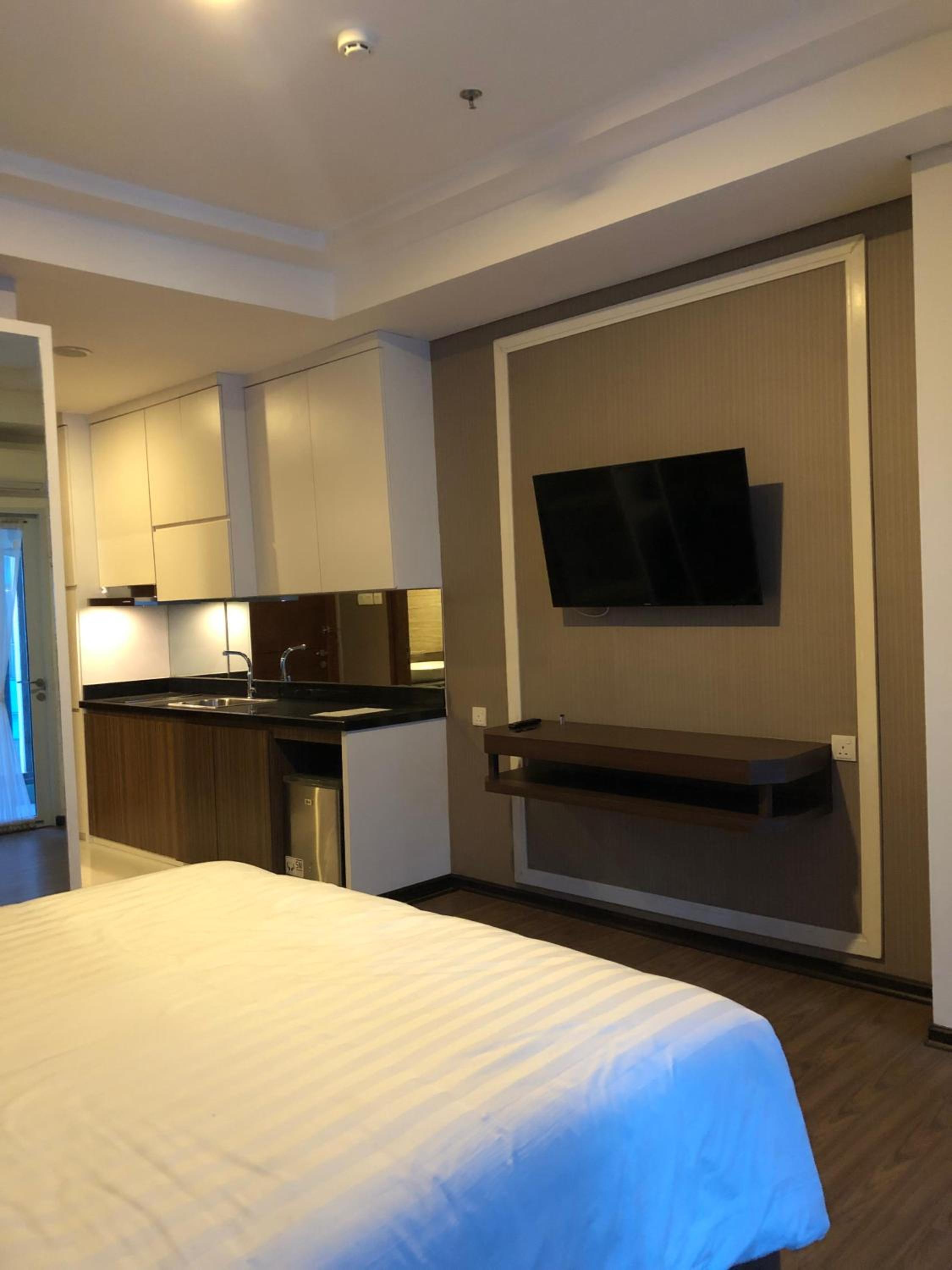 Private Apartment Wyndham Panbil with Gym & Pool