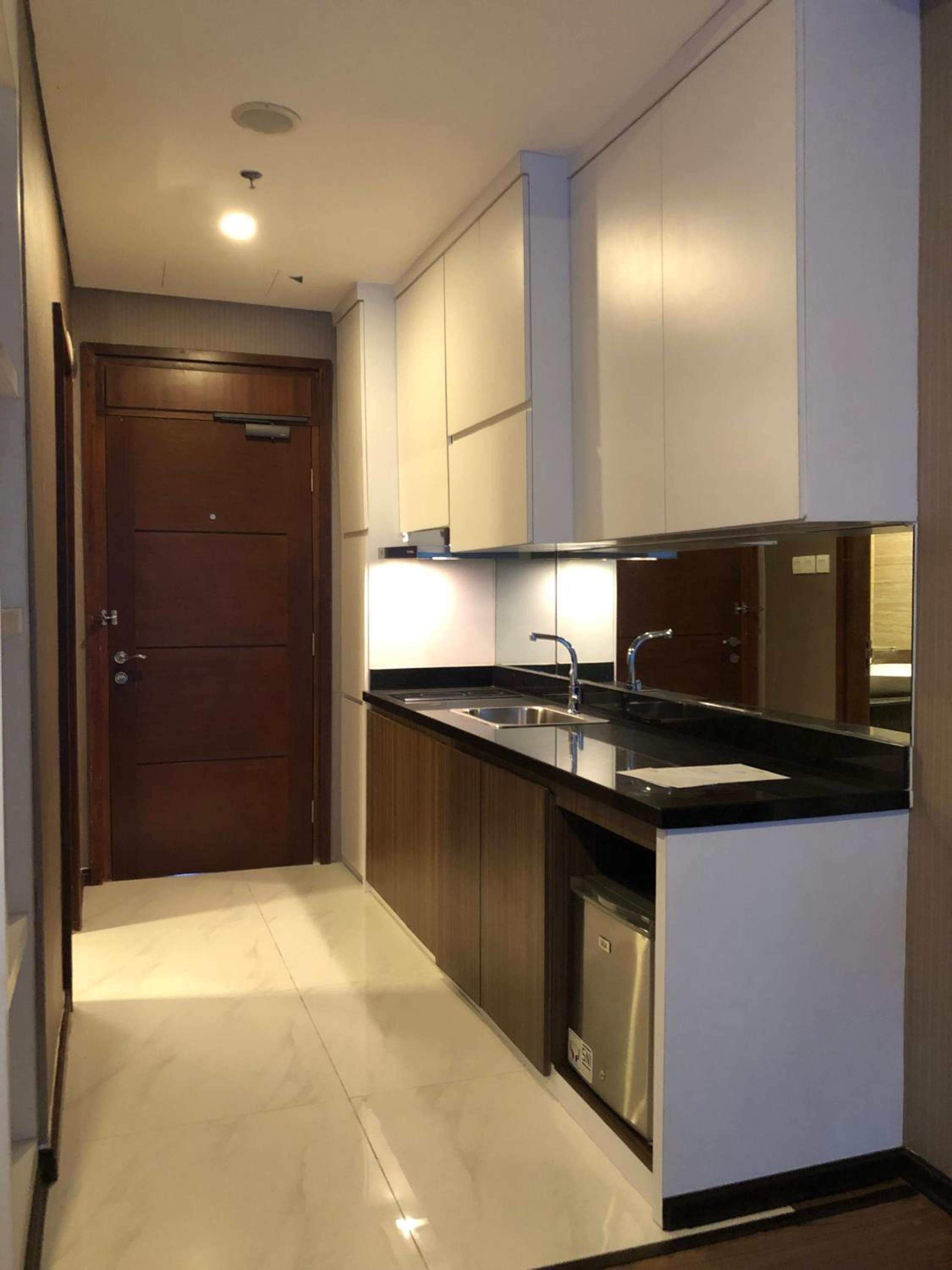 Private Apartment Wyndham Panbil with Gym & Pool