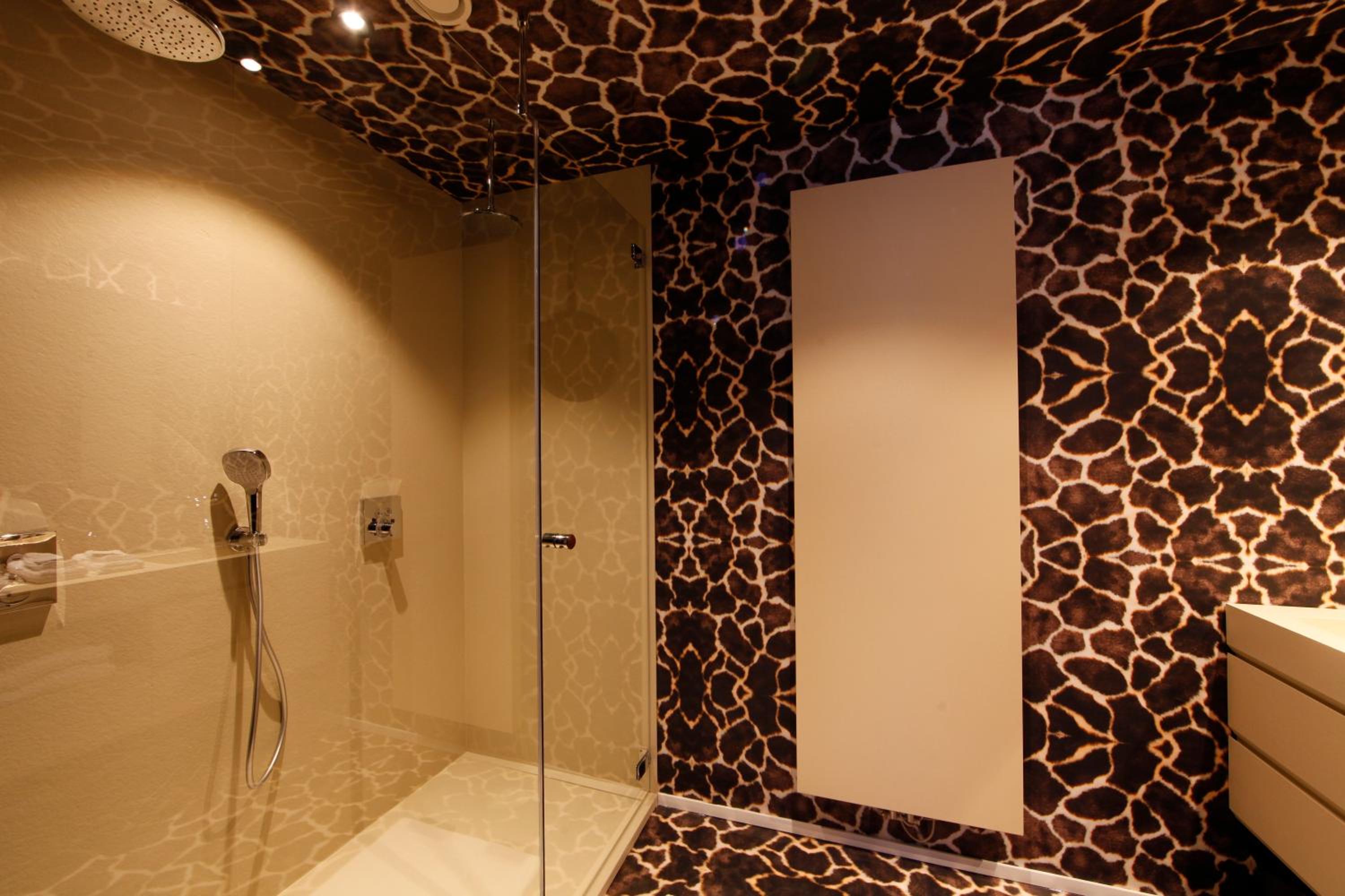 Koto Garden Suites