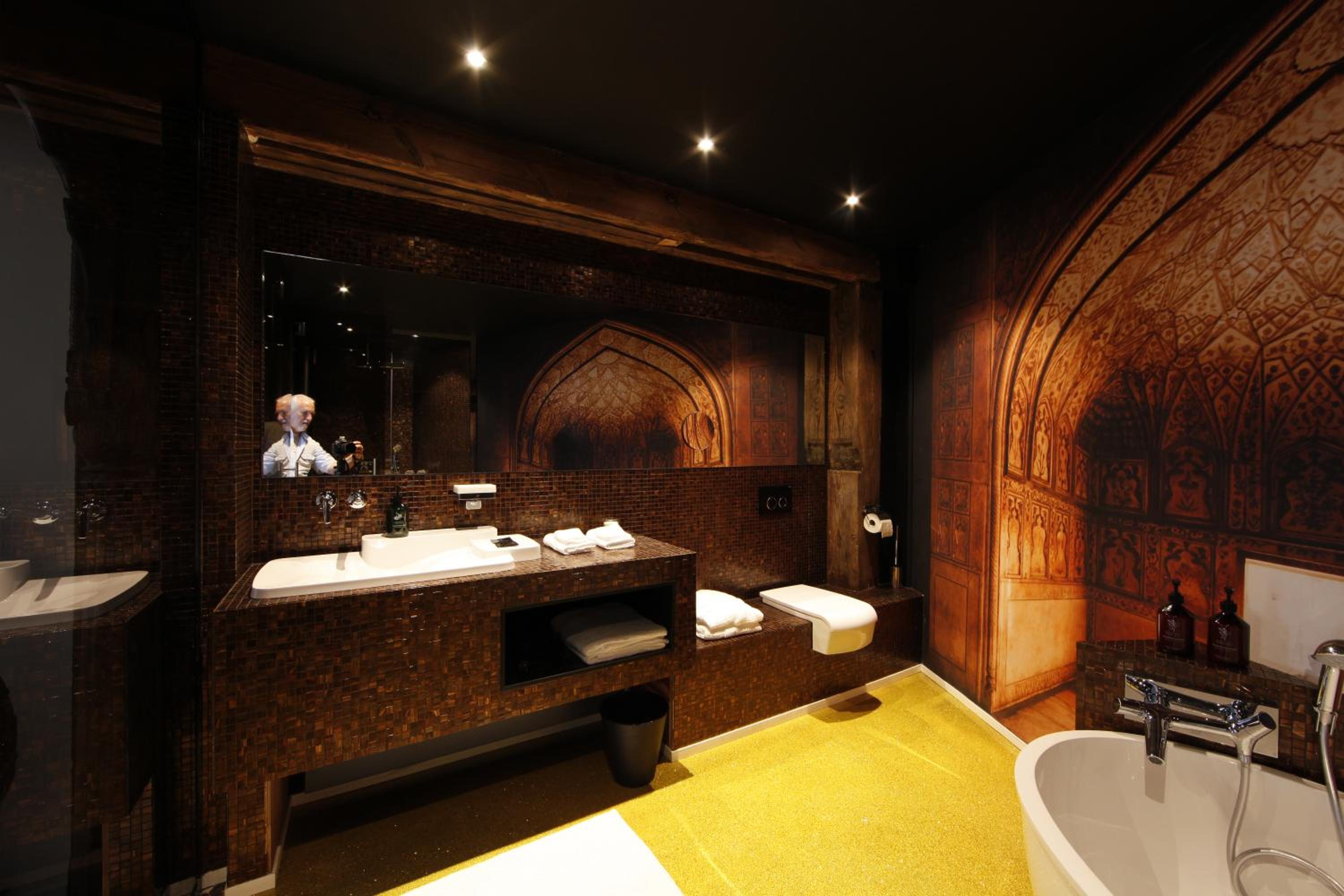 Koto Garden Suites