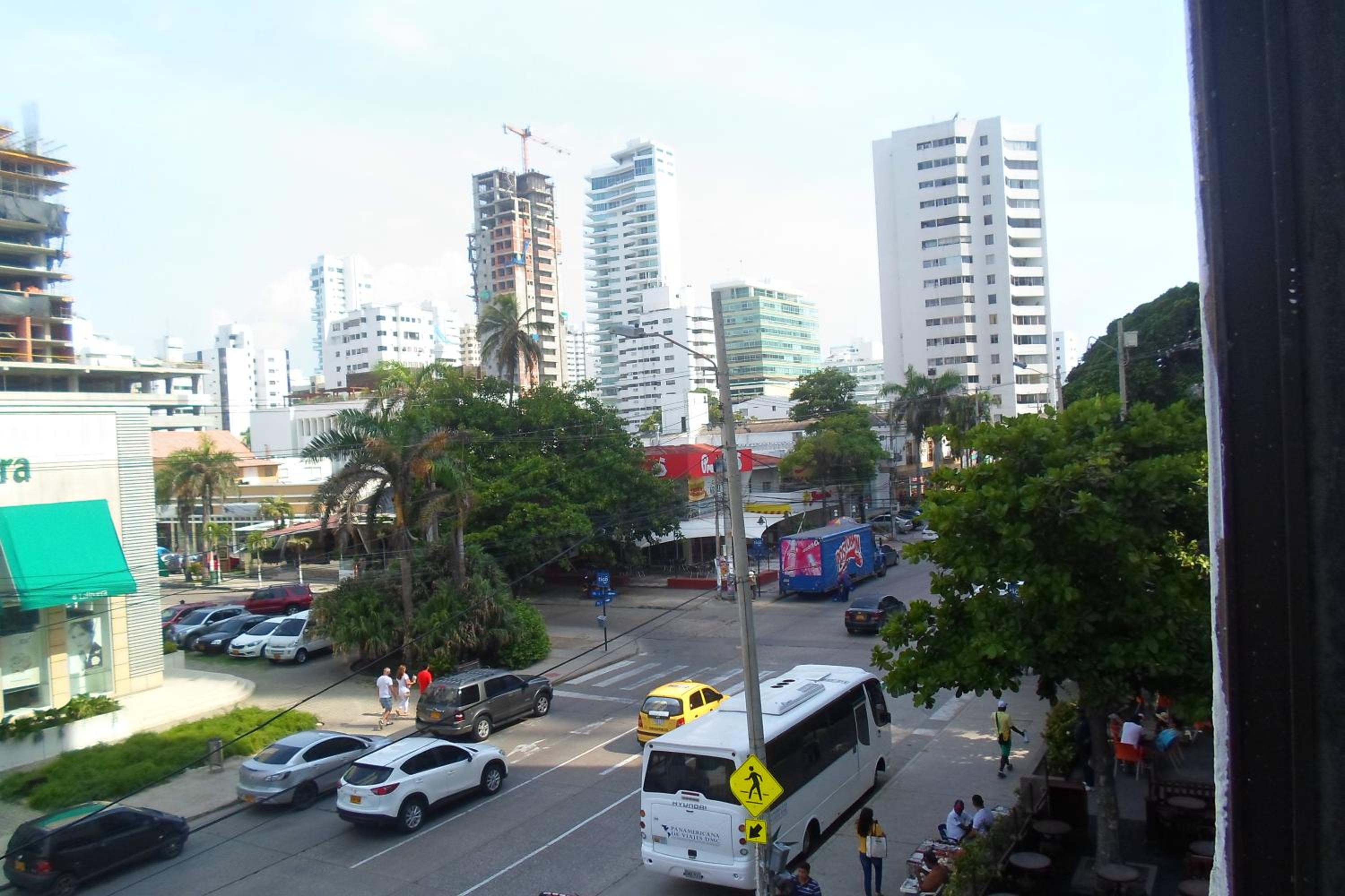 Photo 10