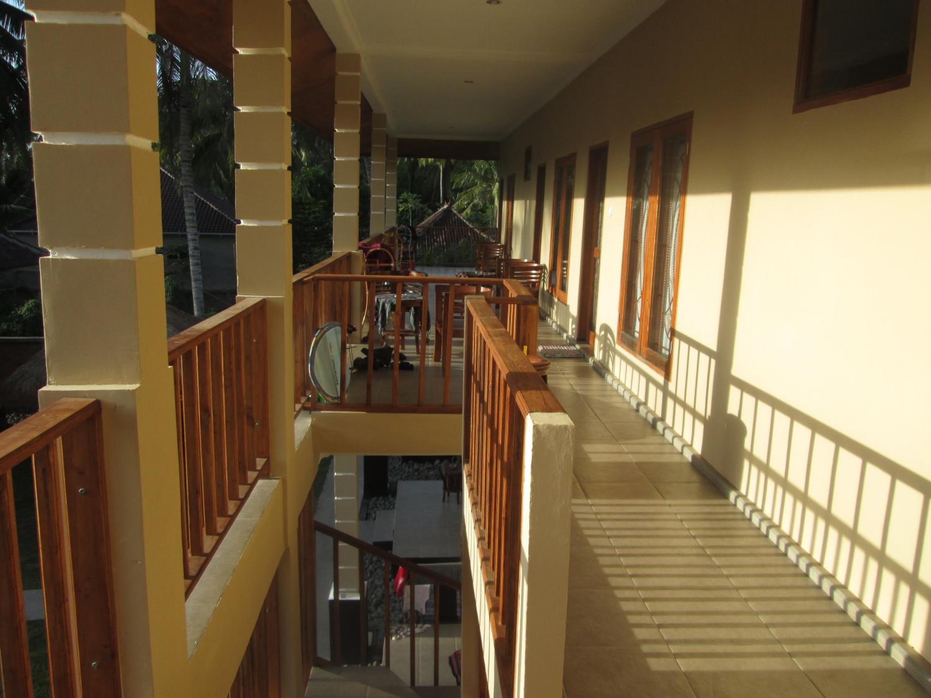 Photo 25