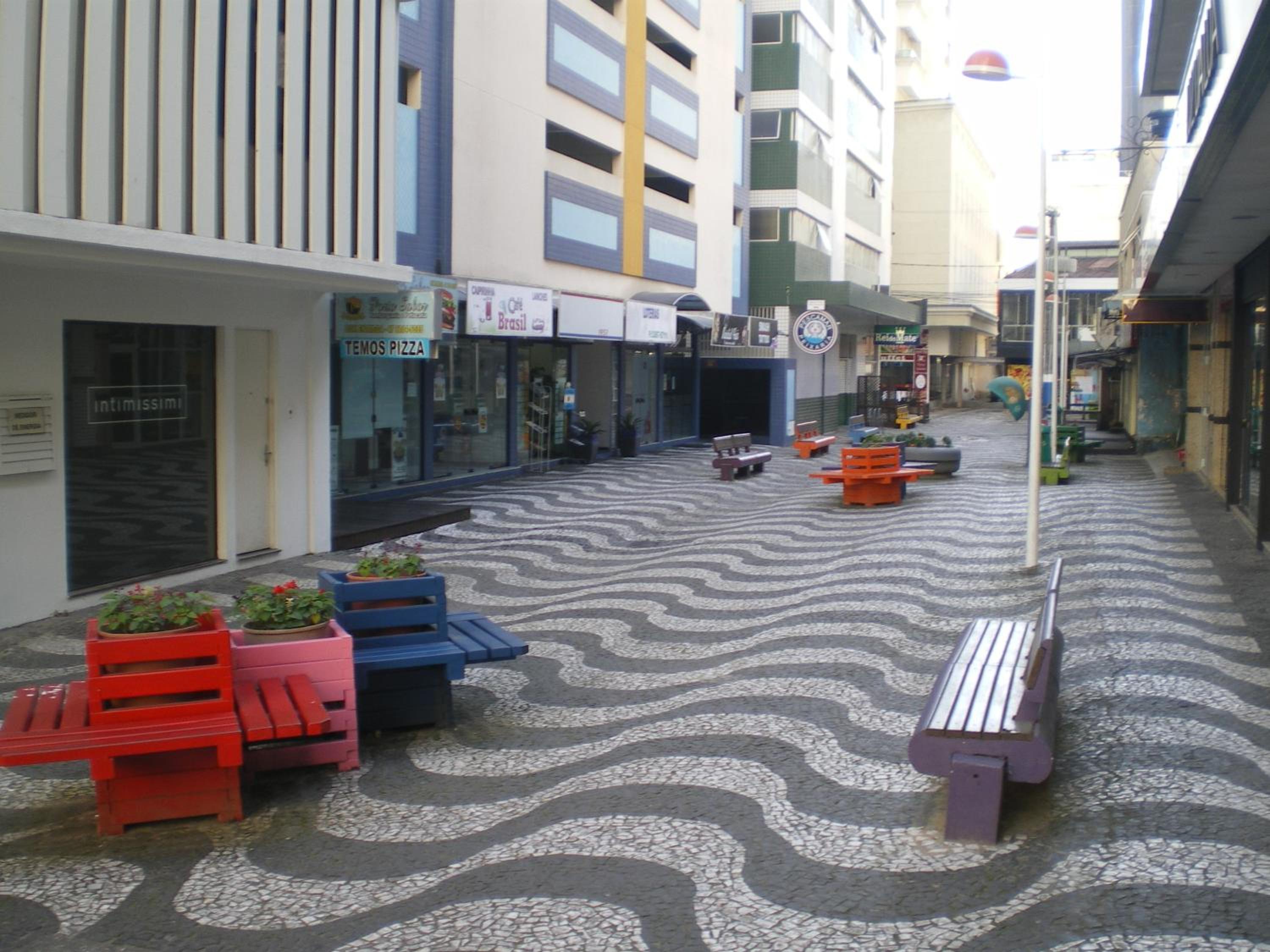 Apartamento Dante Tomio