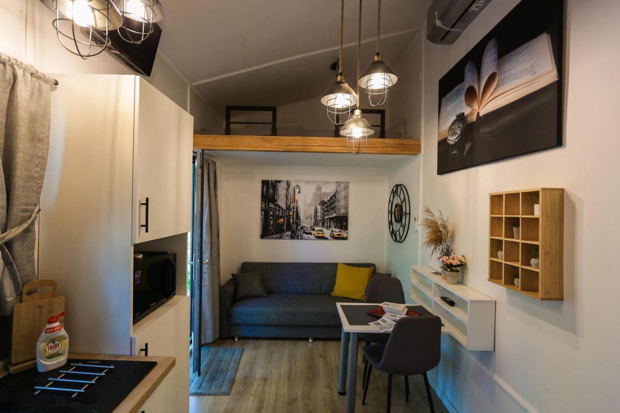 Pura Vida Downtown Tiny houses