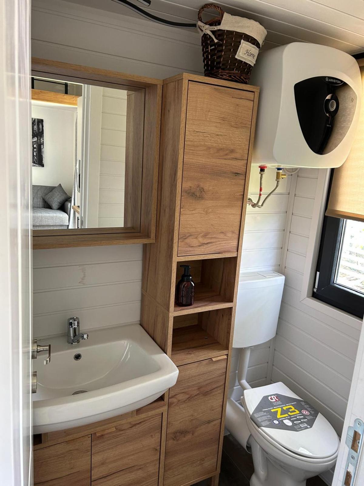Pura Vida Downtown Tiny houses