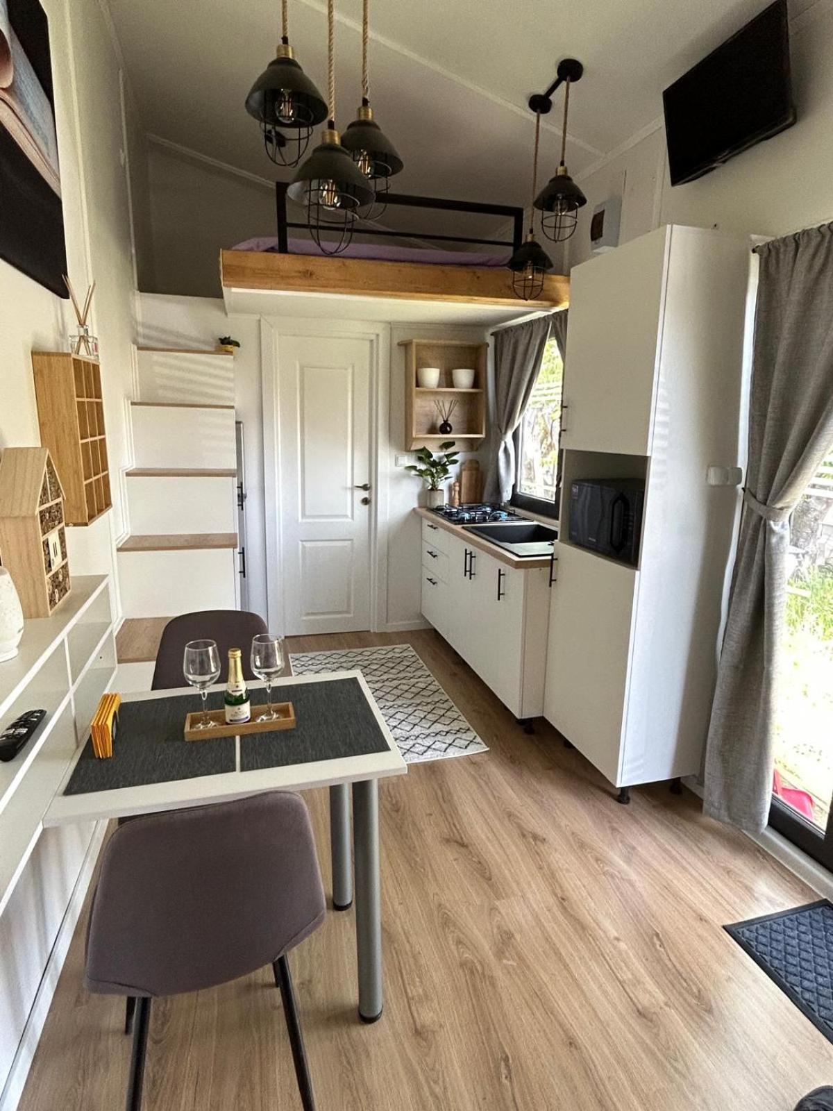 Pura Vida Downtown Tiny houses