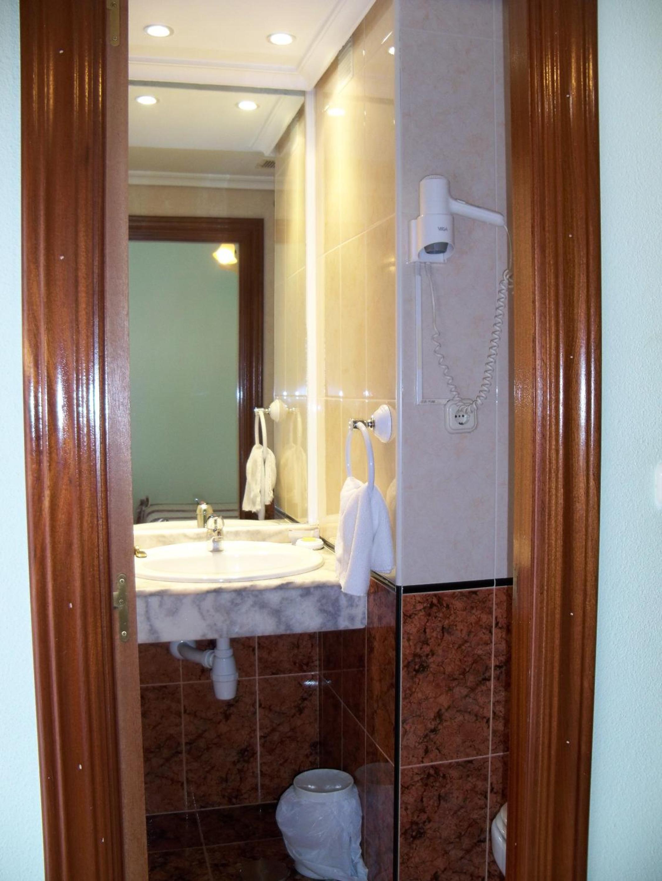 Photo 38