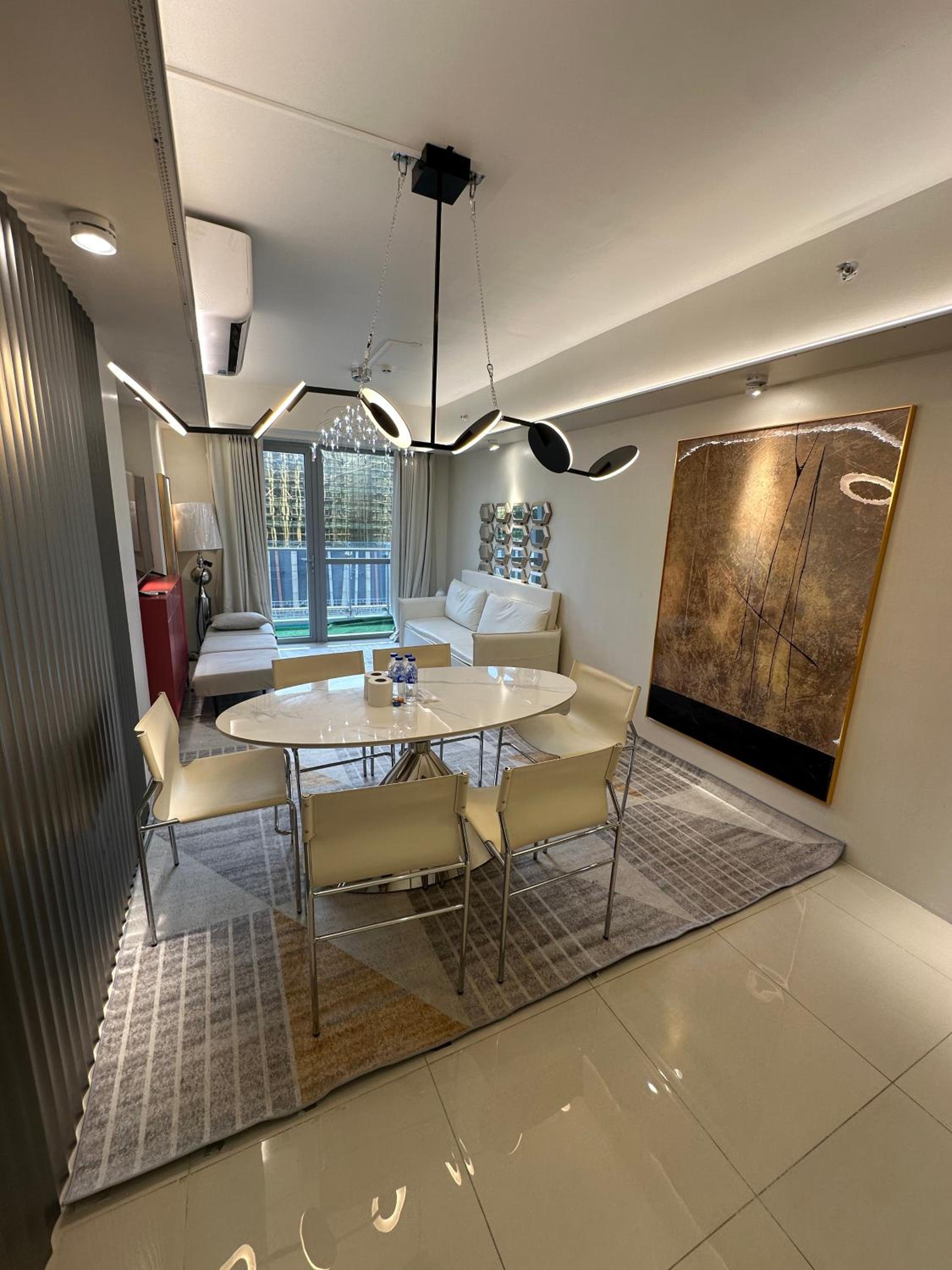 Spacious Unit & High-Floor Hotel near City of Dreams, Airport, Okada, and Solaire Casino