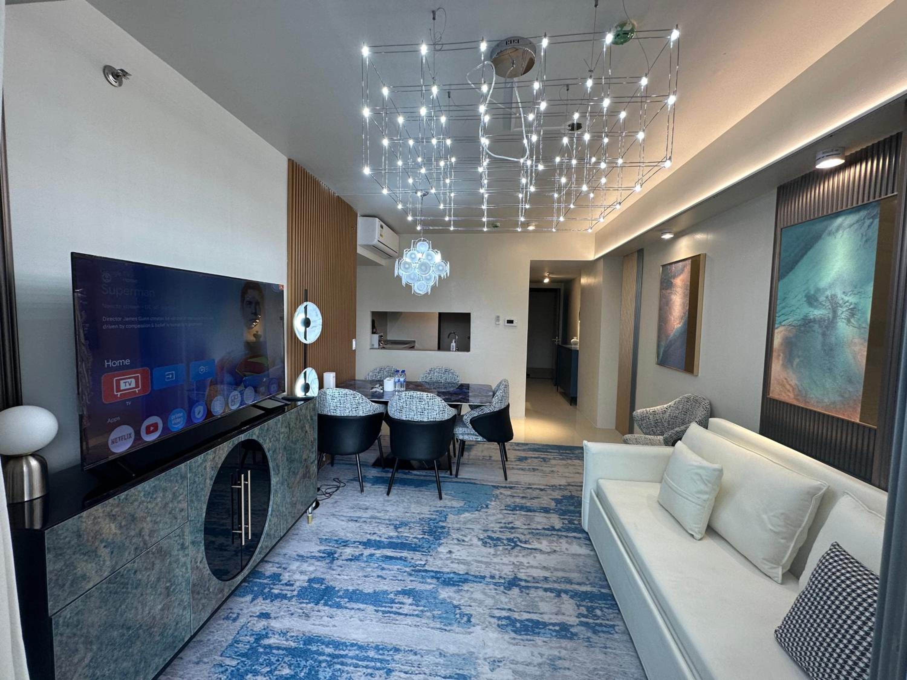 Spacious Unit & High-Floor Hotel near City of Dreams, Airport, Okada, and Solaire Casino