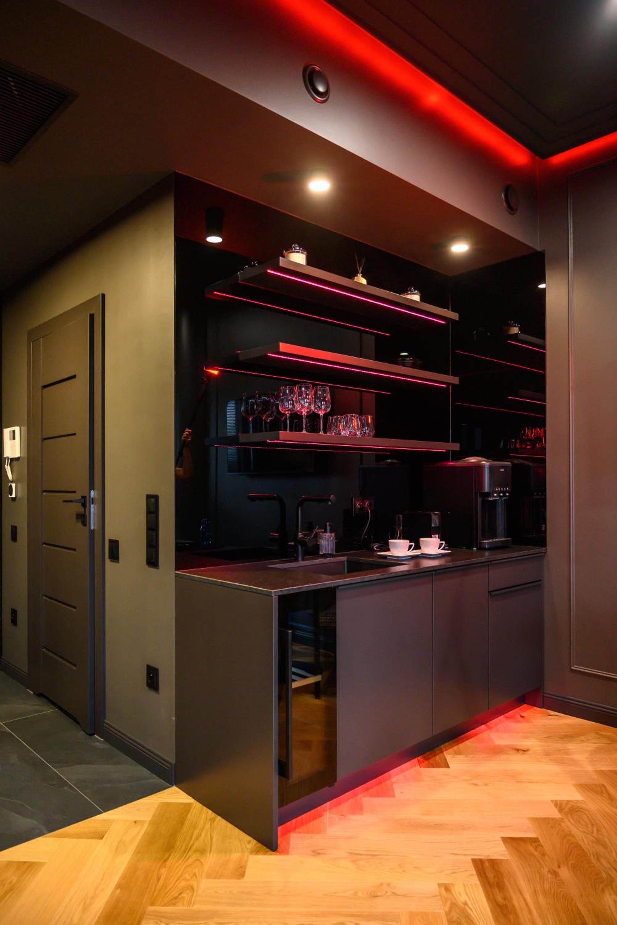 RedRoom