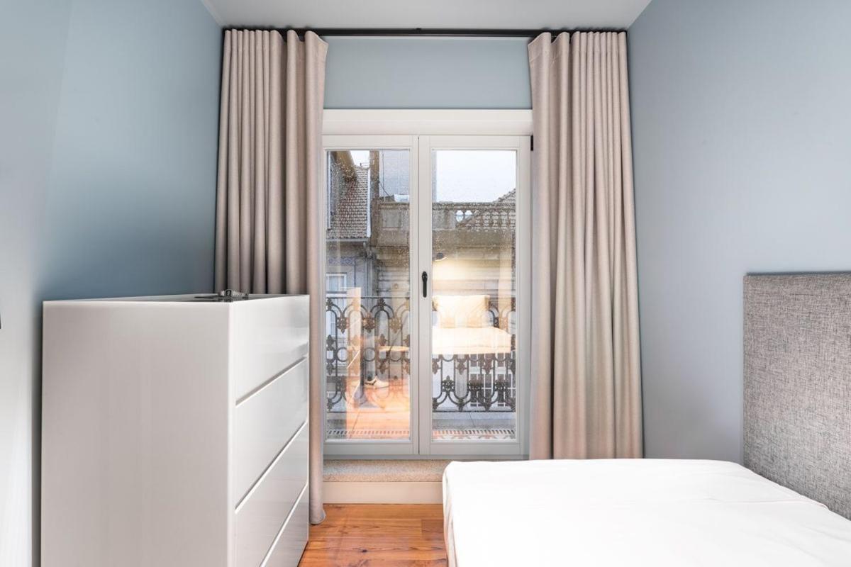 Porto Heritage Balcony Apartment
