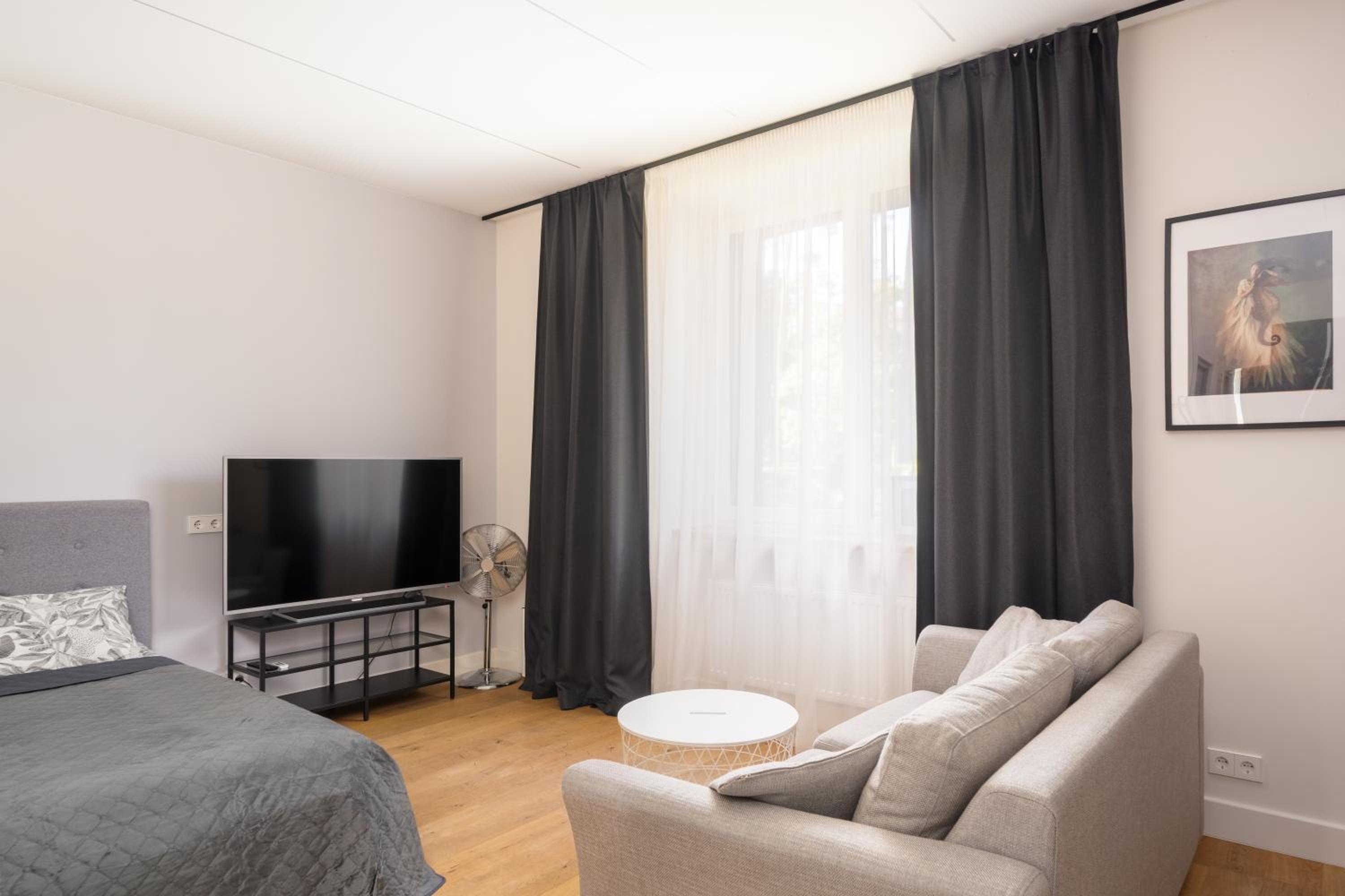 Cozy Dzintaru apartment - Steps from Forest and Sea