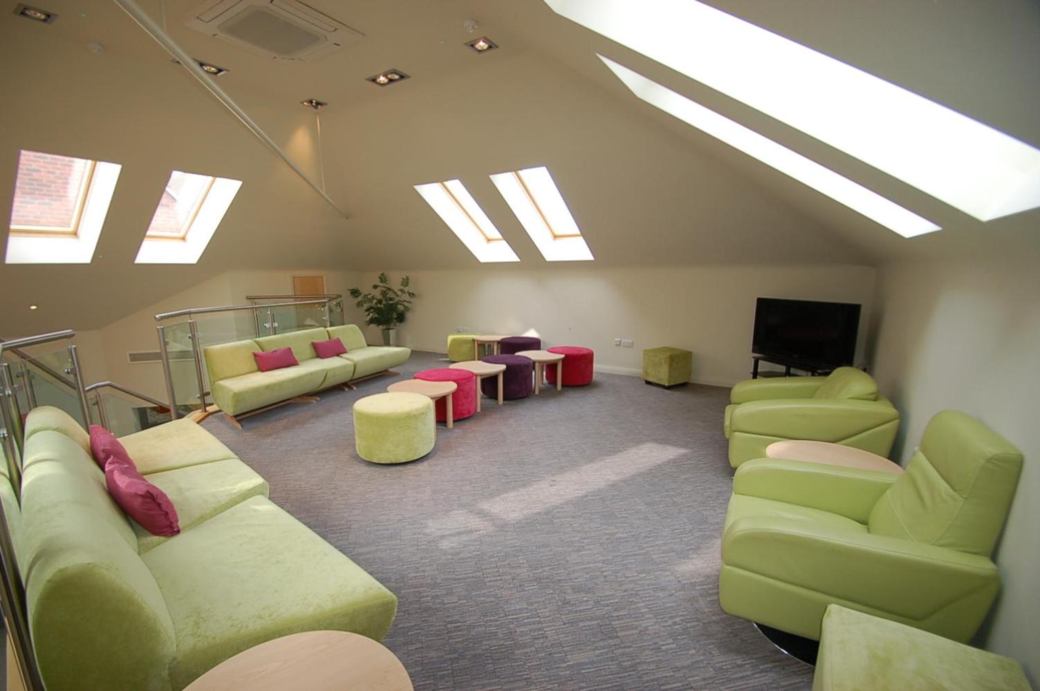 Alcester Vacations - Kings Court Hotel - Property Image 10
