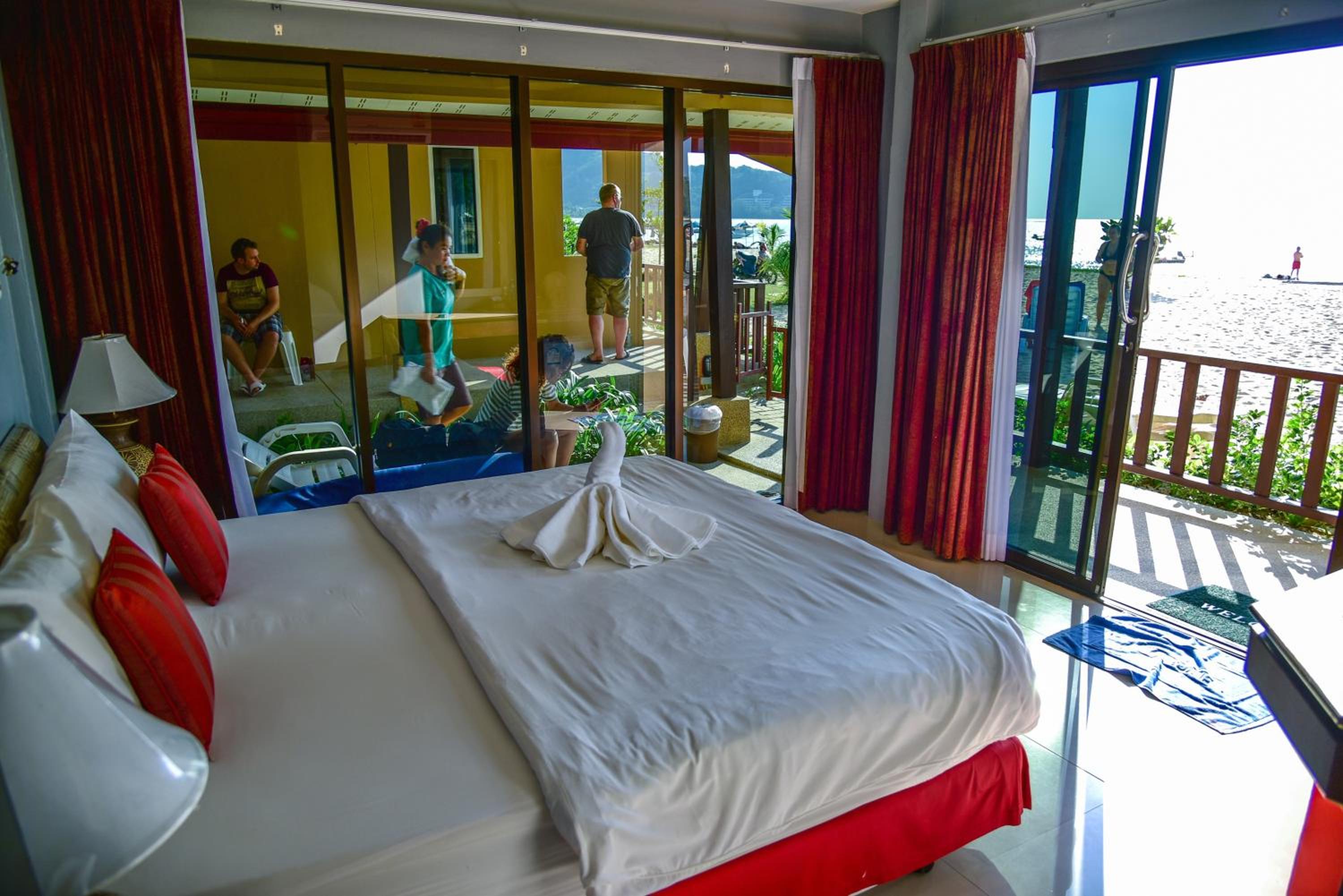 Dang Sea Beach Resort - SHA