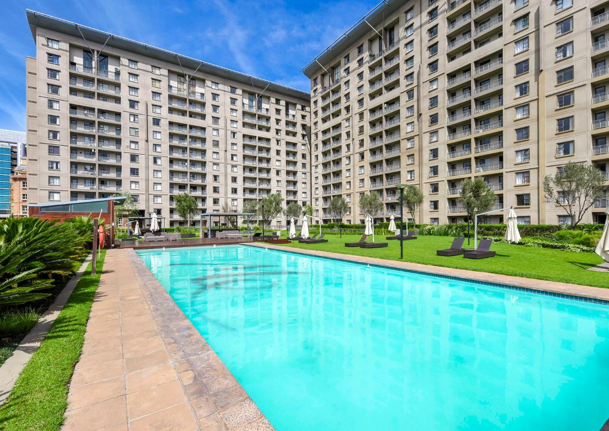 Westpoint Sandton Prime with hotel pool