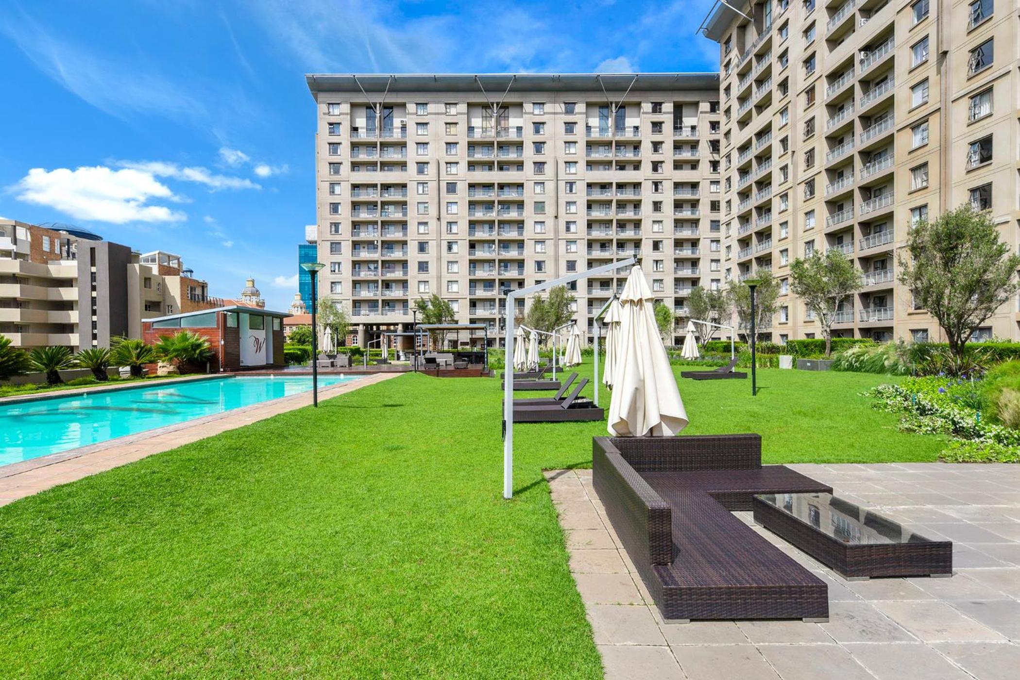 Westpoint Sandton Prime with hotel pool