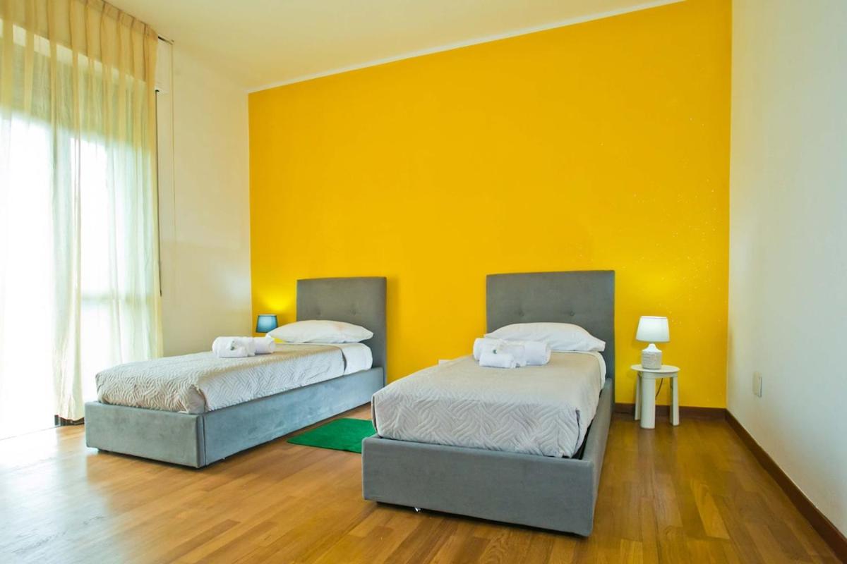 LA'DELI - Como - grande appartamento con parcheggio, nefltix, giardino, terrazzo