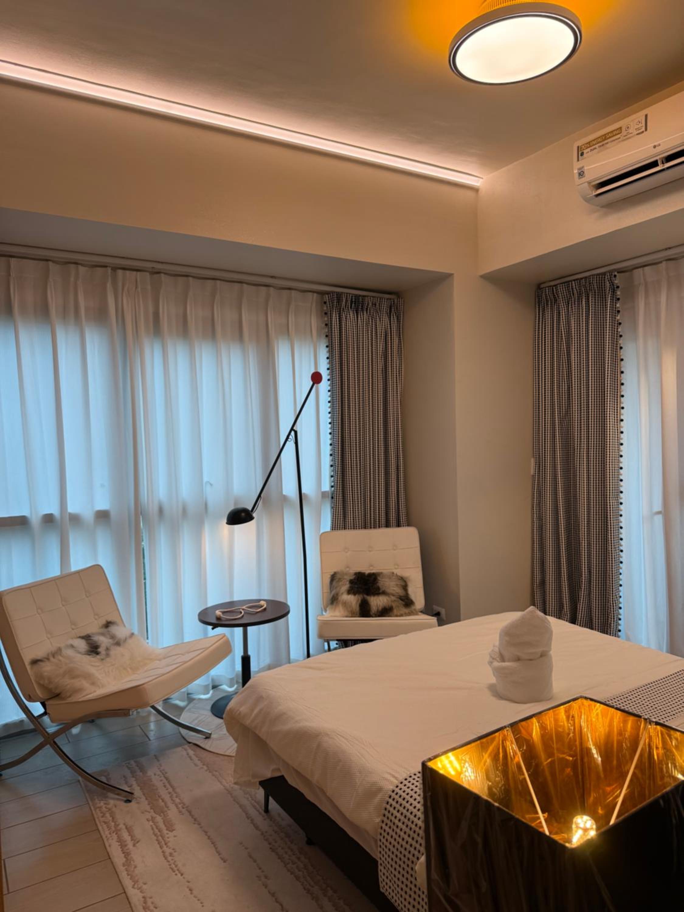 Luxurious Style Apartment cross to Okada and near City of Dreams, Solaire, MOA, and Airport