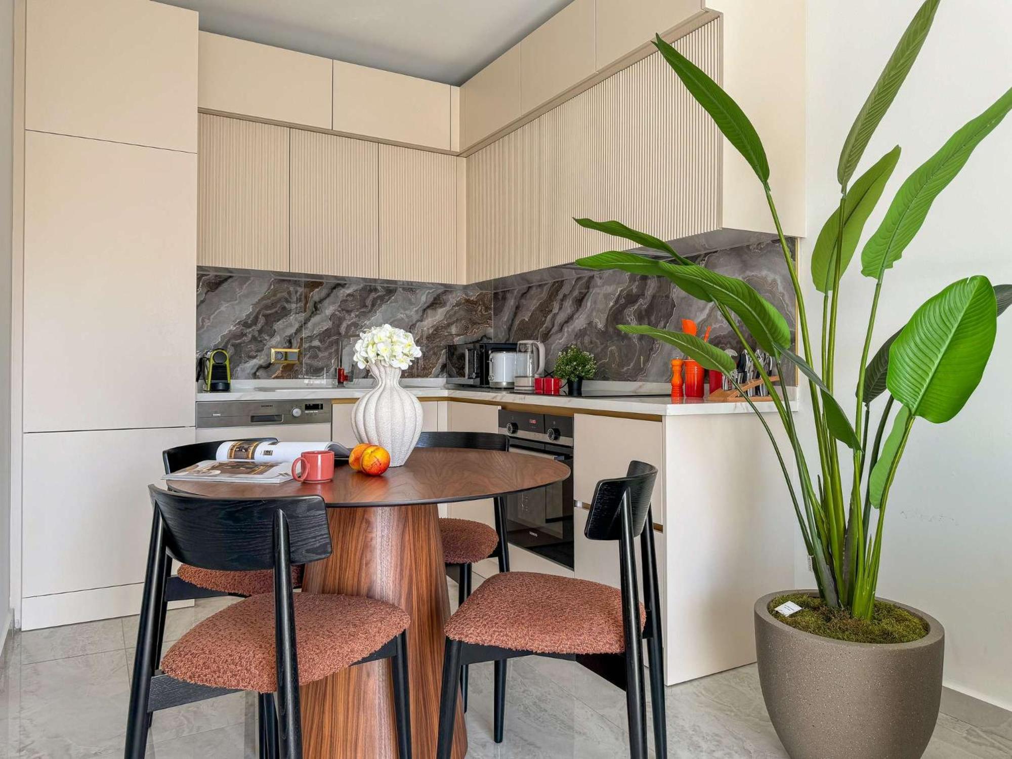 Qoople Legend A - Stylish accommodation by the sea