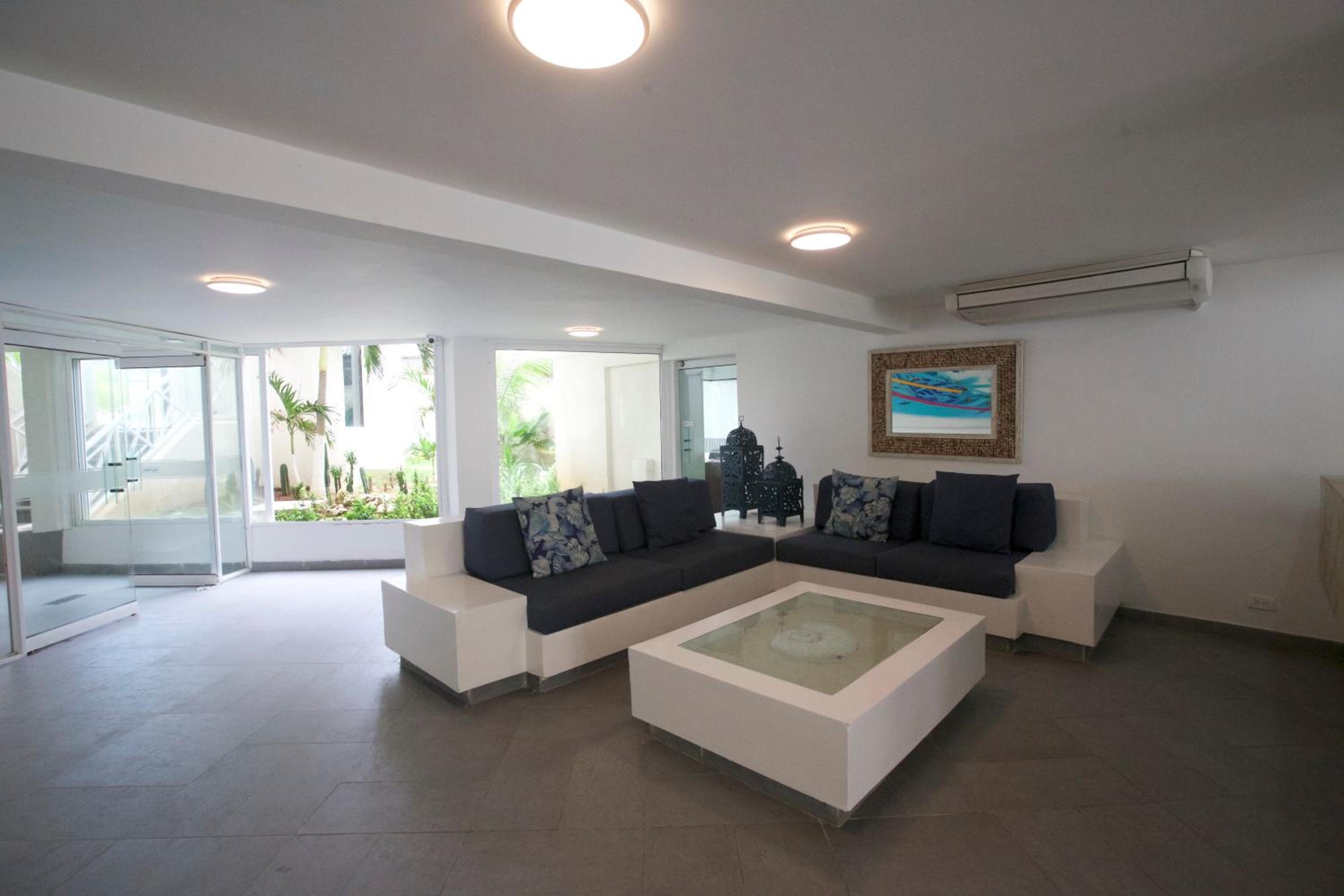 Edificio Bay Point Apto 207
