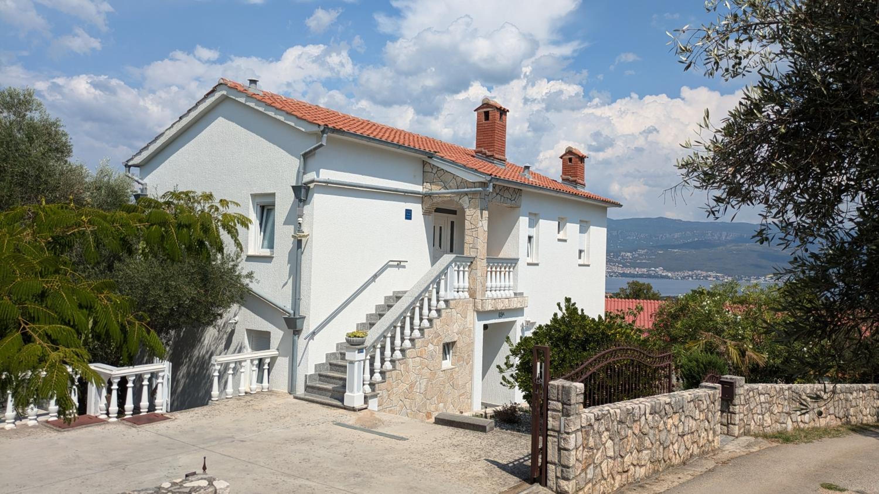 Seaview Villa Anita with Two Bedrooms and private Pool