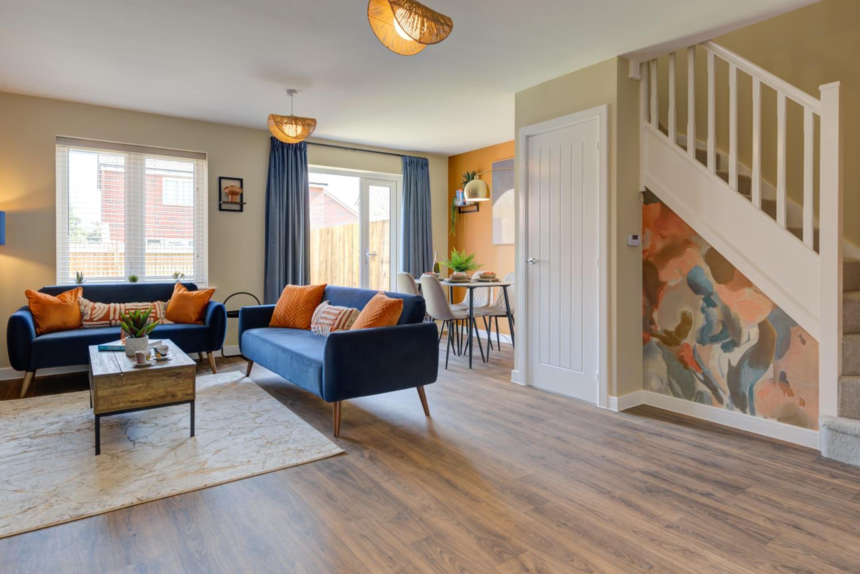 Marriott House sleeps 5 in Bourne with parking