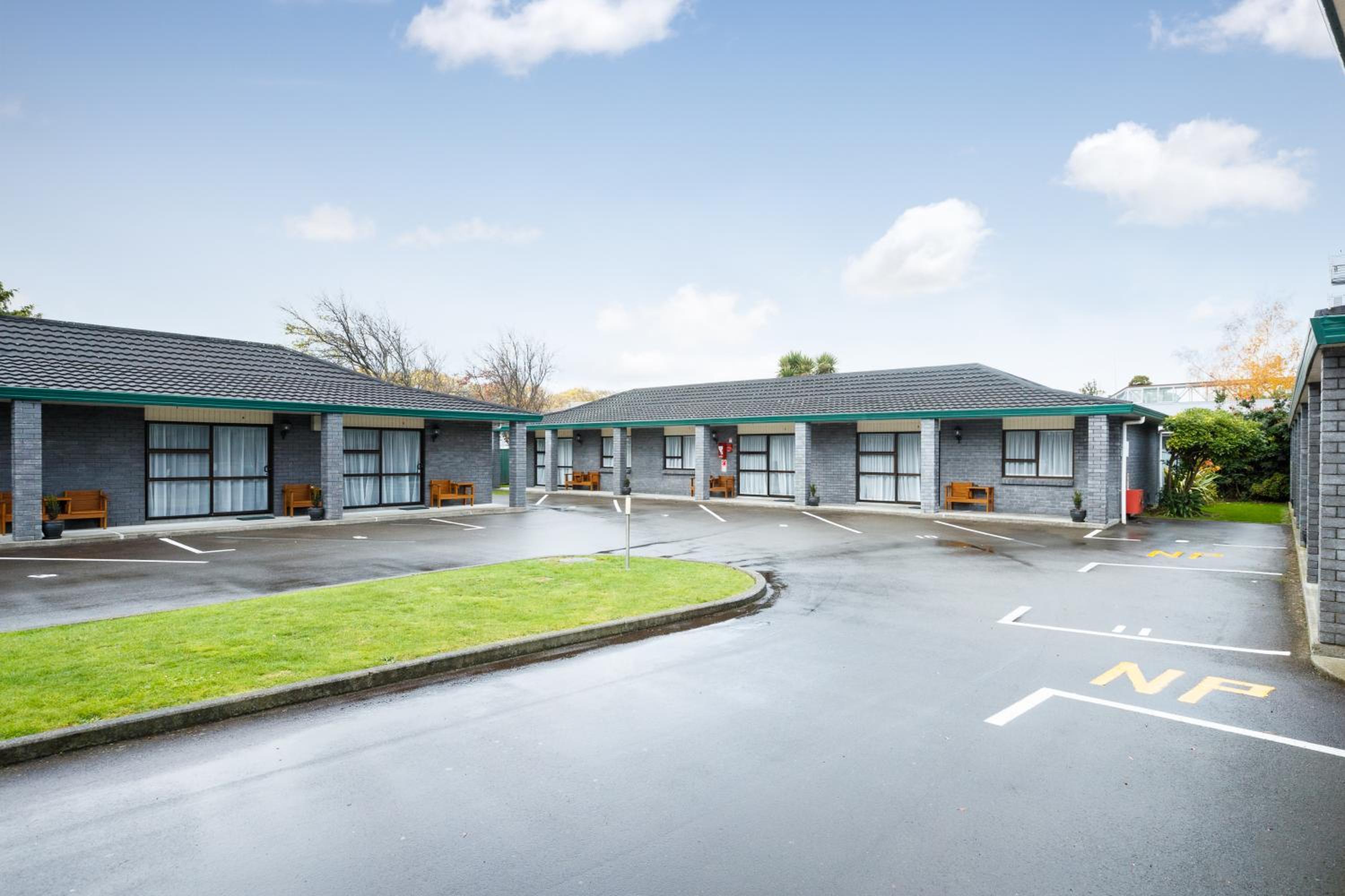 Avenue Motel Palmerston North view 3