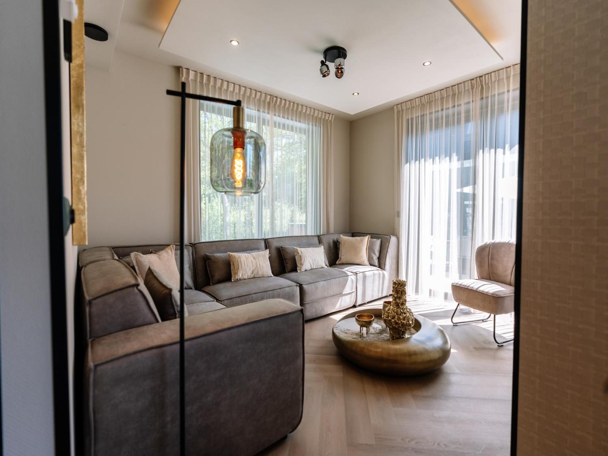 Stay with Private Pool & Hot Tub