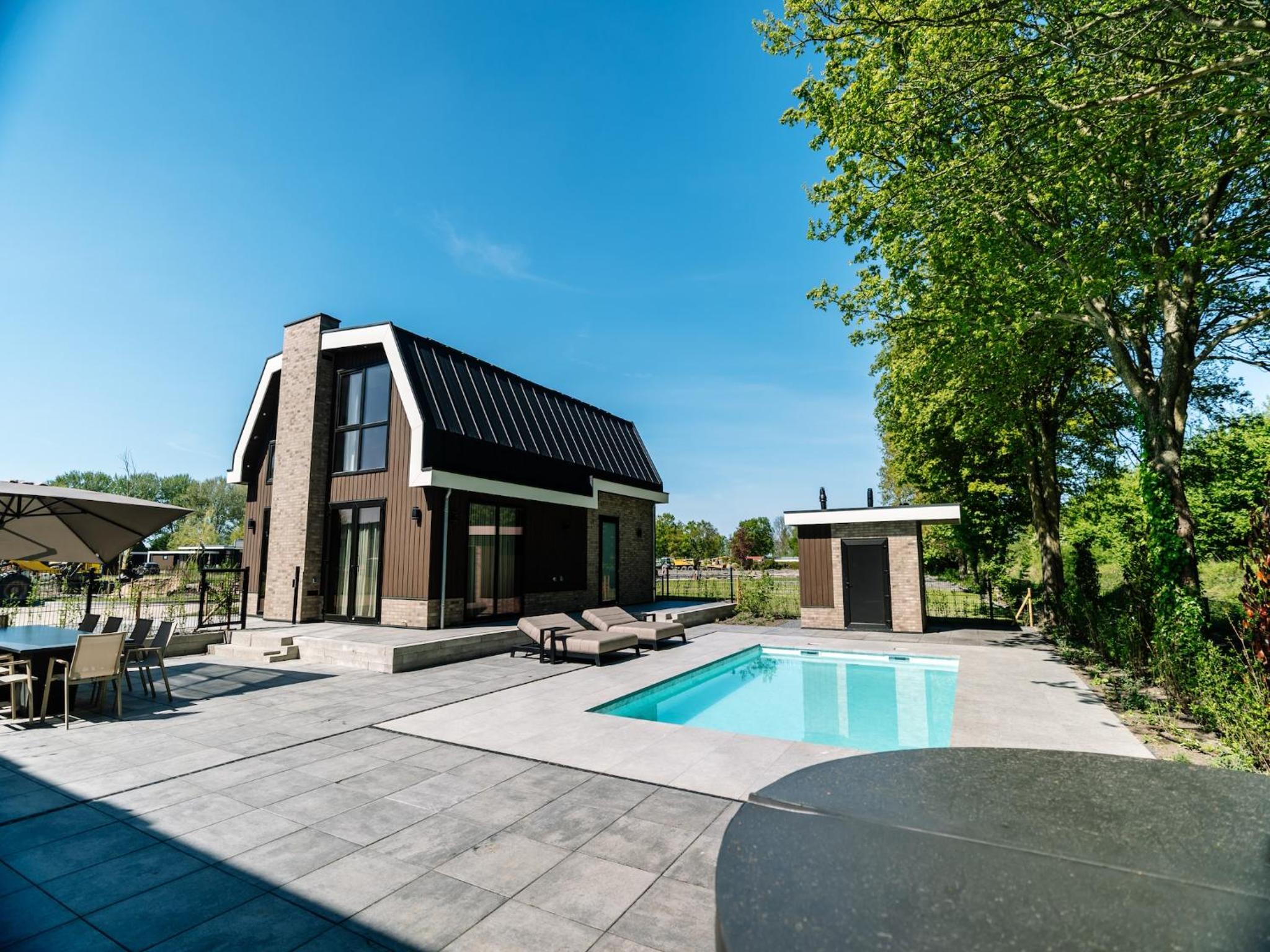 Stay with Private Pool & Hot Tub
