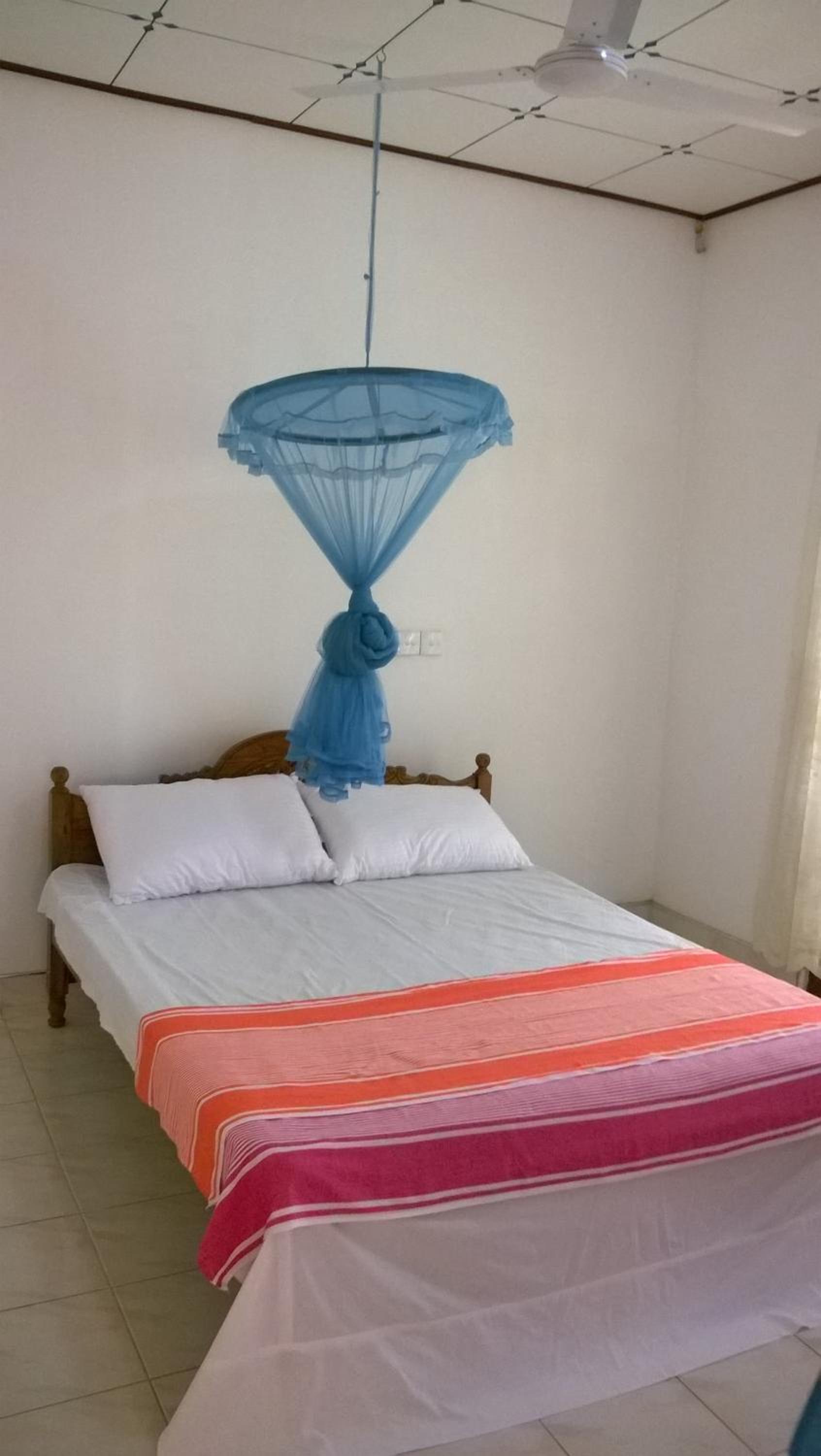 Private Beach House in Mirissa view 4