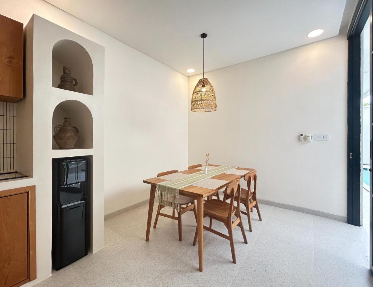 White Olive Villa Sanur