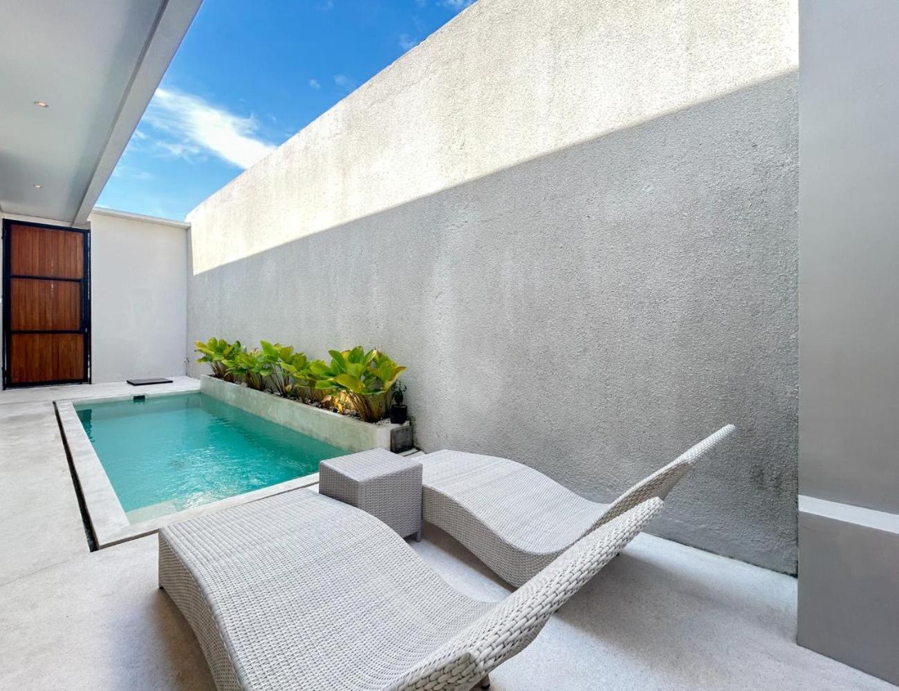 White Olive Villa Sanur