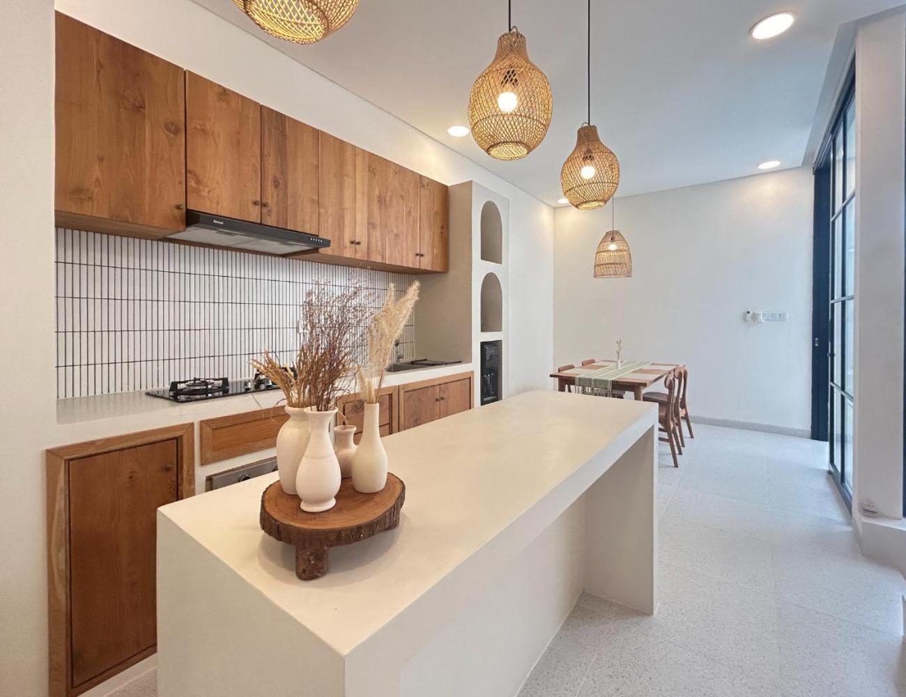 White Olive Villa Sanur