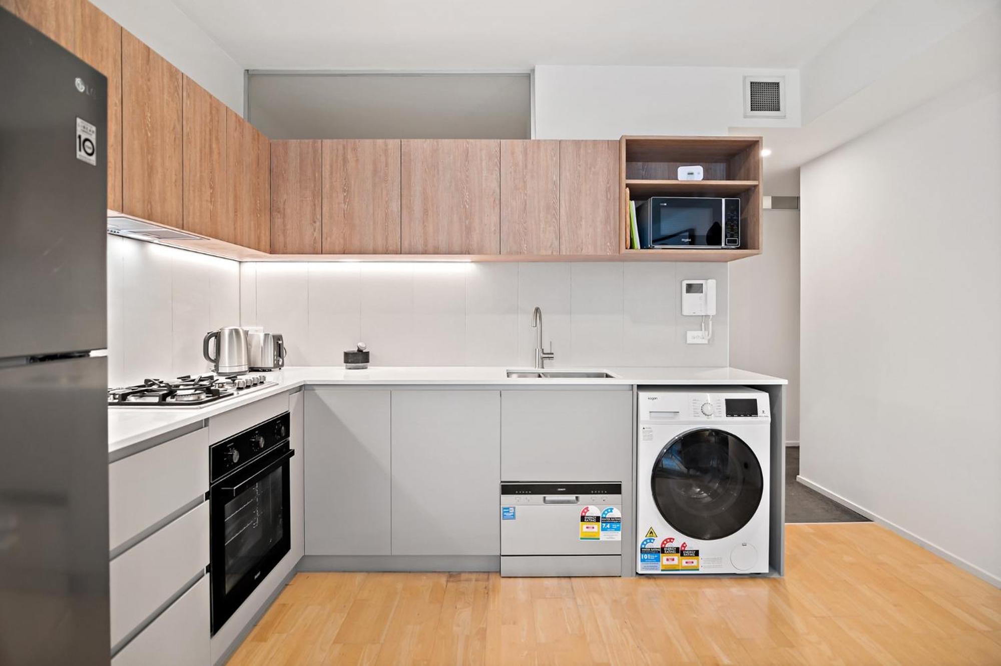Modern renovated apartment in Melbourne CBD
