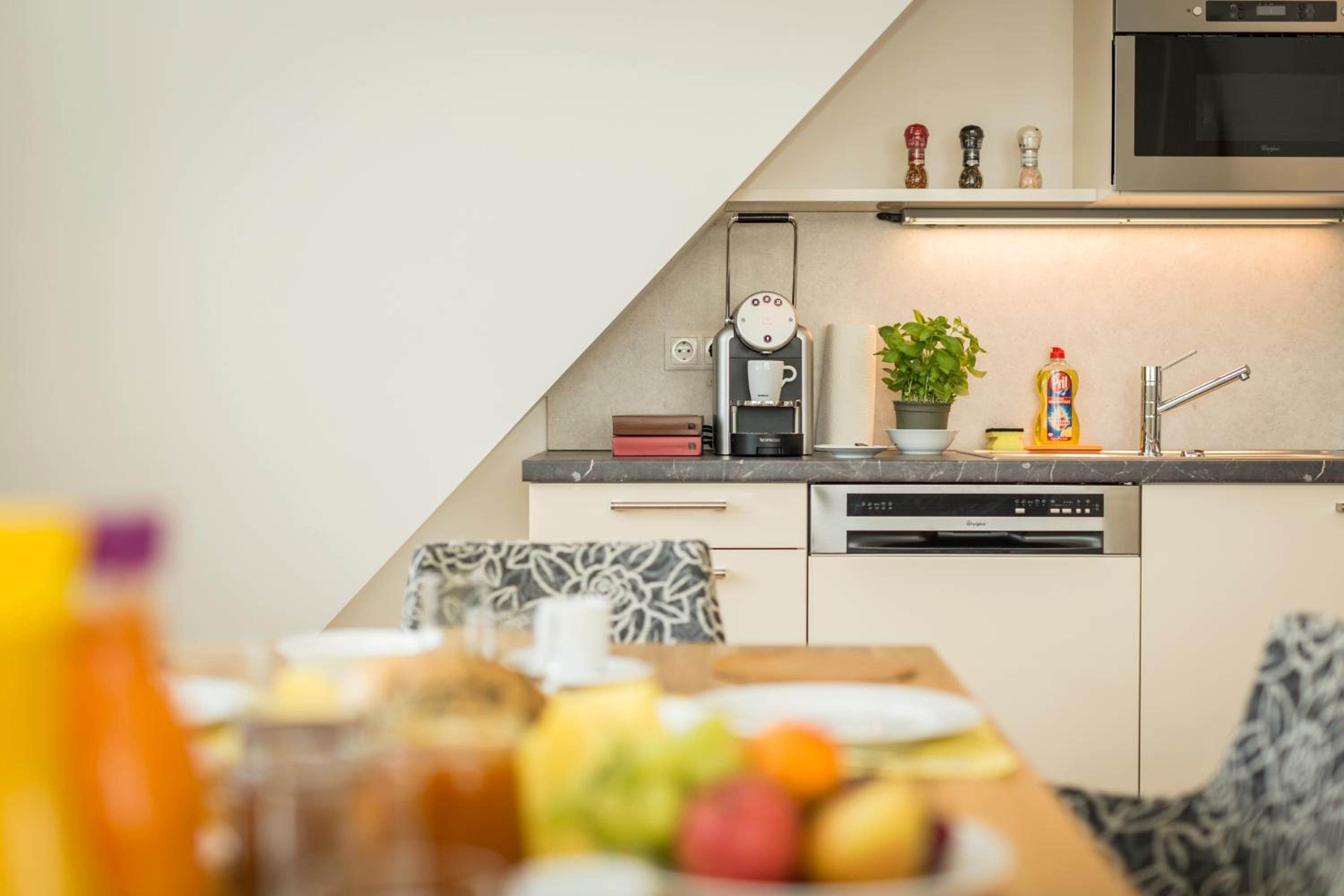 Vienna Grand Apartments City