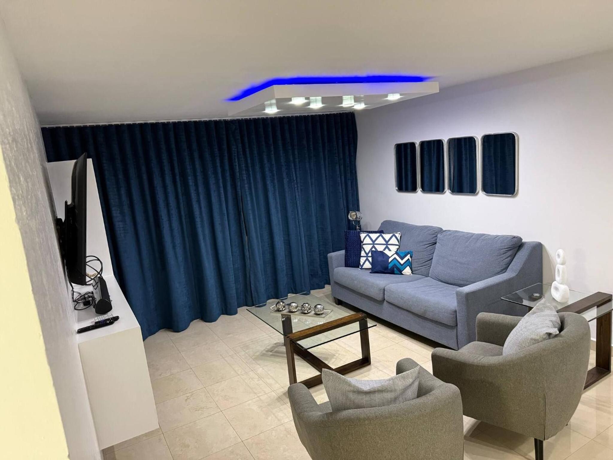 Isla Verde Beachfront Retreat with parking