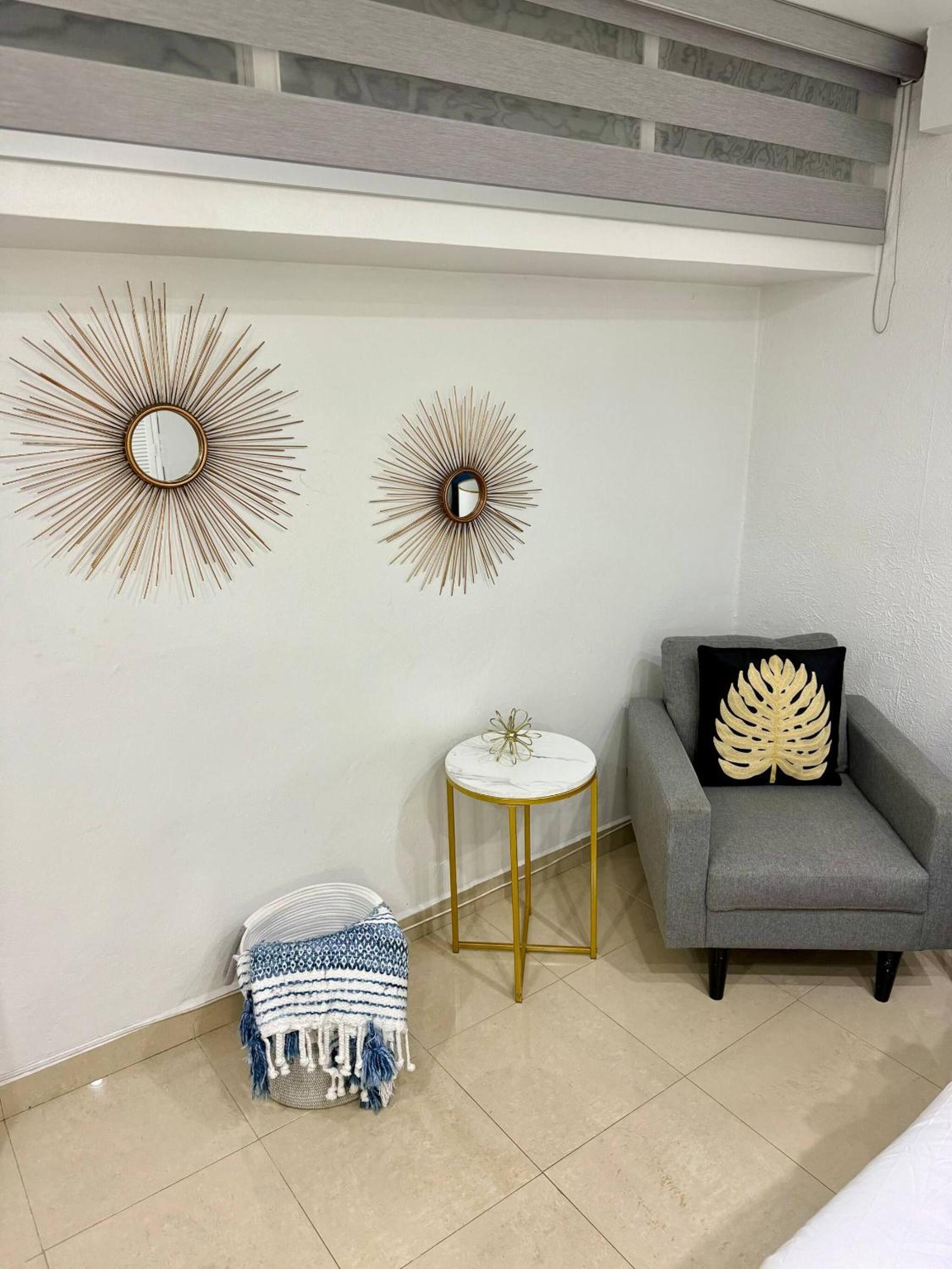 Isla Verde Beachfront Retreat with parking